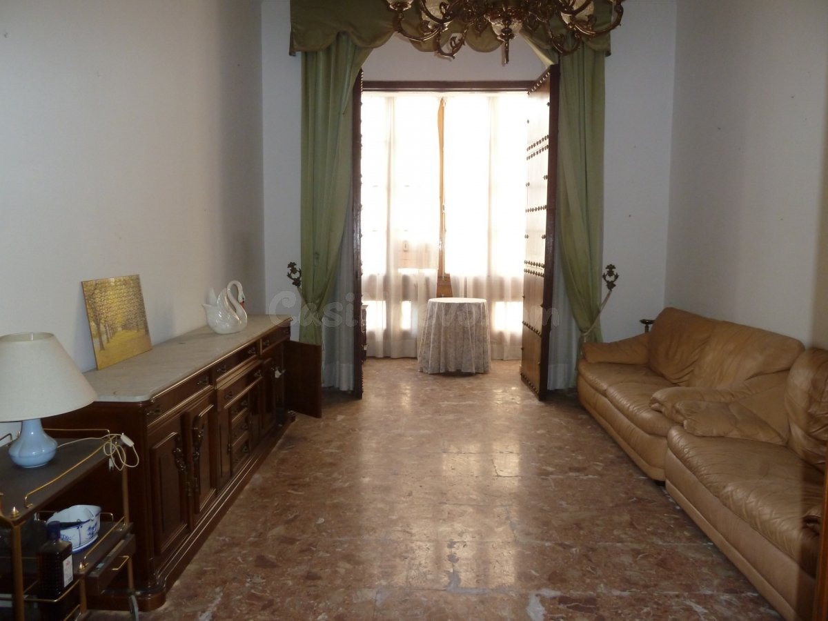 Casa 5 habitaciones 431m² en venta - Centro