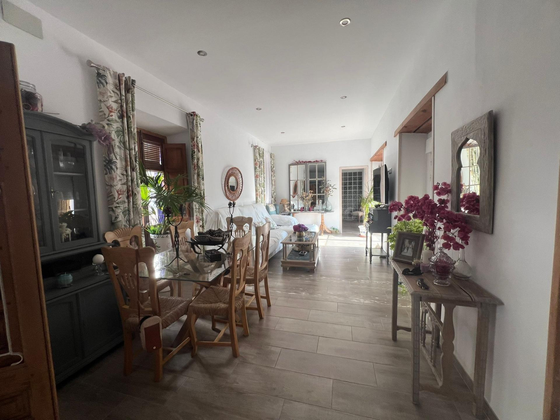 ESPECTACULAR OPORTUNIDAD!!! CASA CON LICENCIA TURÍSTICA JUNTO AL PARQUE NATURAL DE HORNACHUELOS EN PLENO CASCO HISTÓRICO
