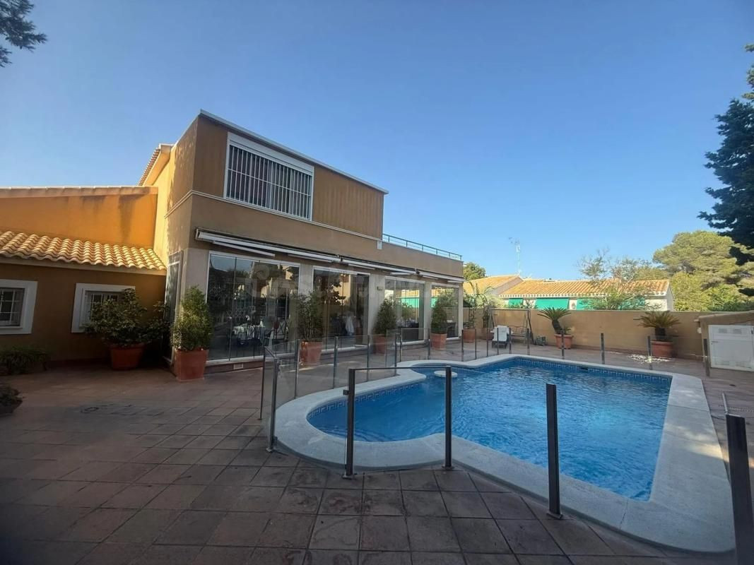 Casa 5 habitaciones 179m² en venta - Aguamarina