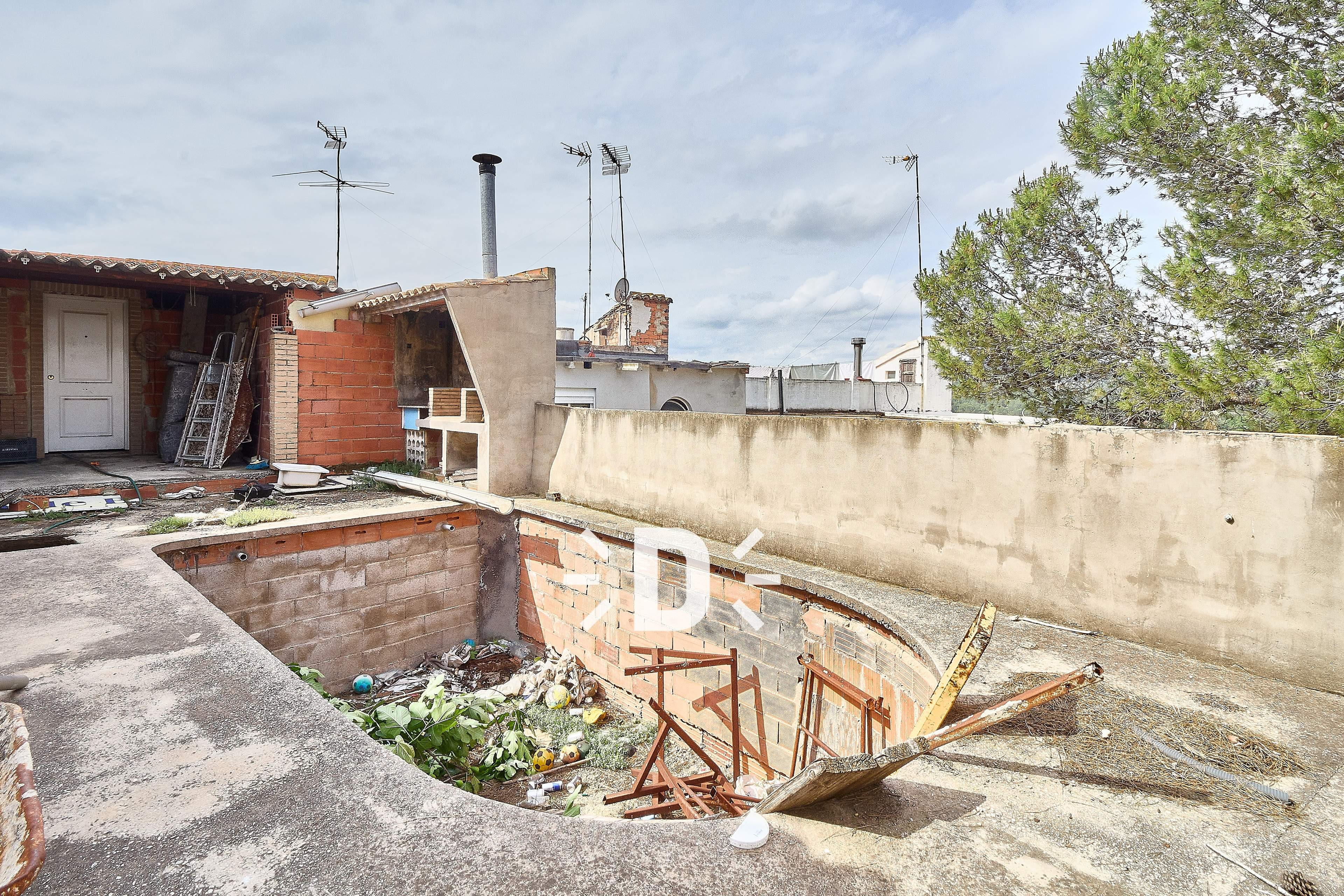 SE VENDE CASA EN MANUEL - foto 2