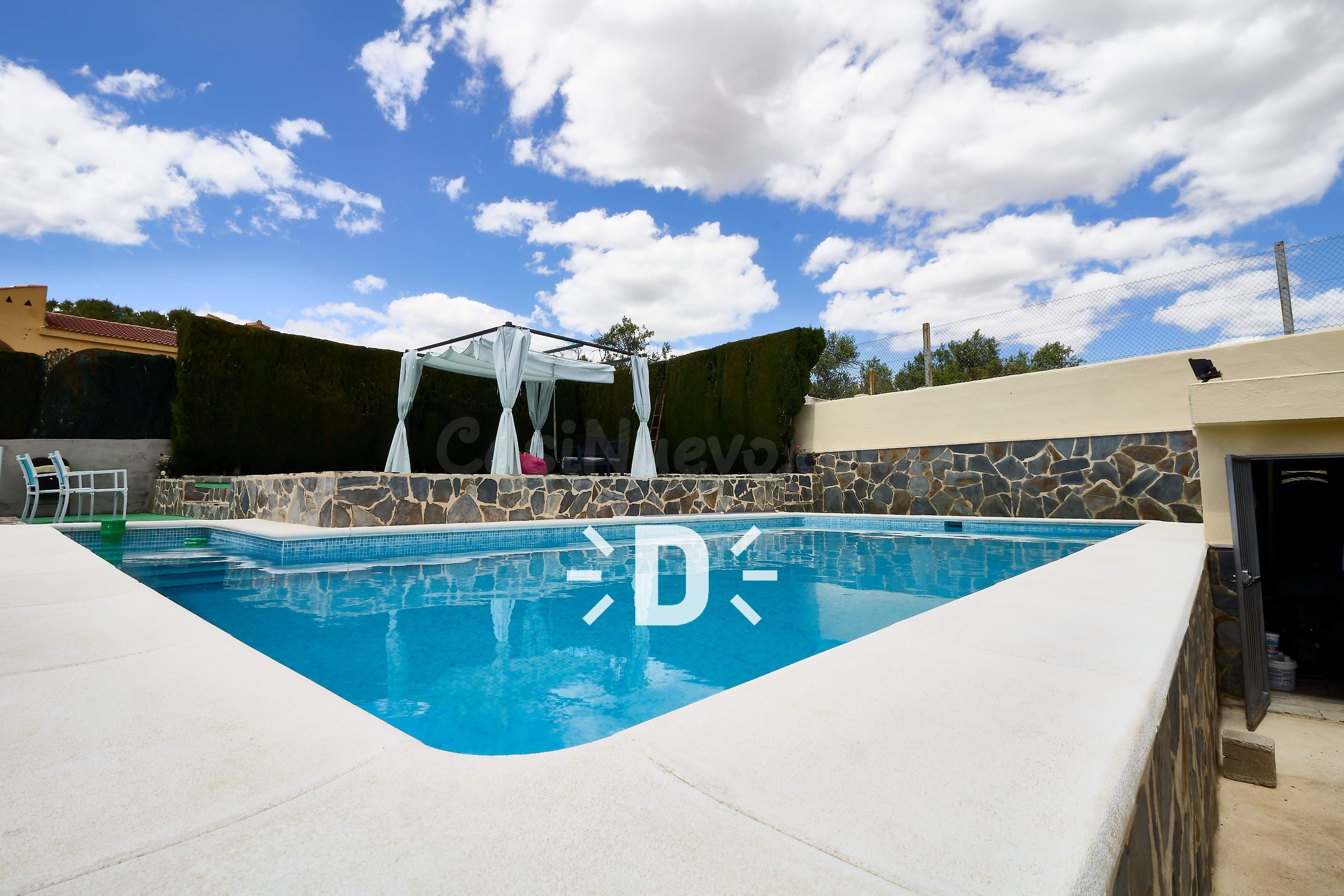 Impecable Chalet con Piscina y Ocio en Turís (Solar Urbano d - foto 2