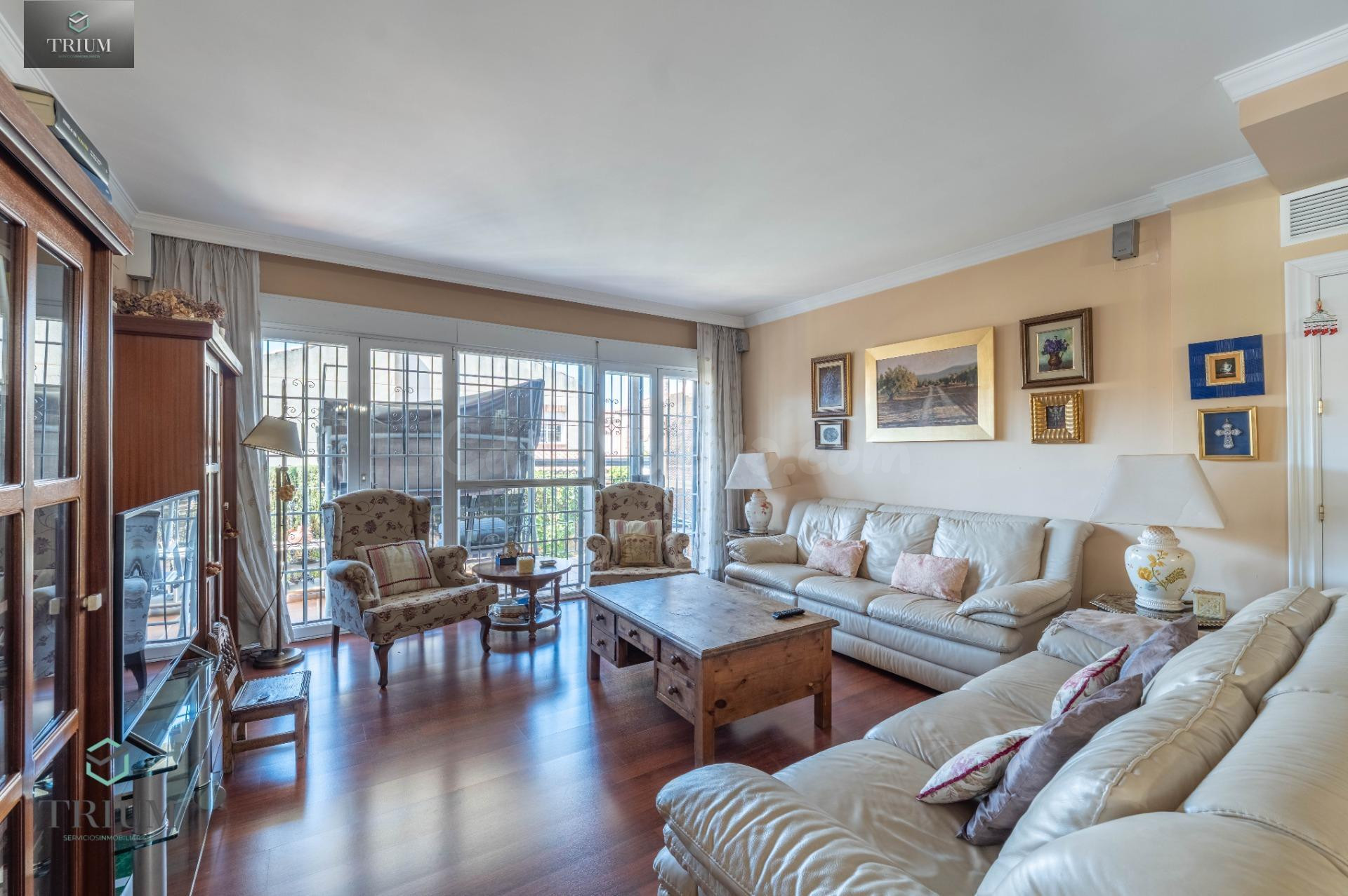 CHALET EN ZONA REBITES