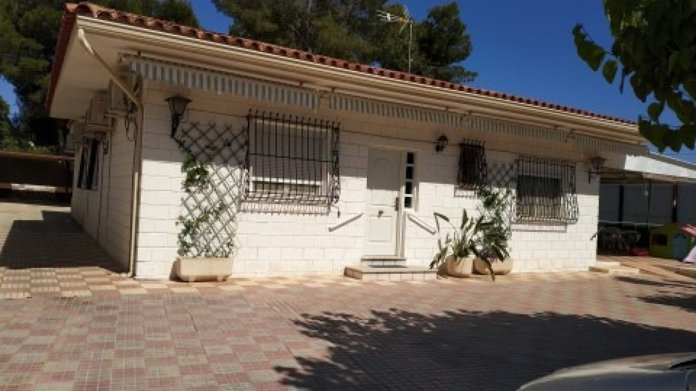 Chalet cerca de Novelda - foto 4