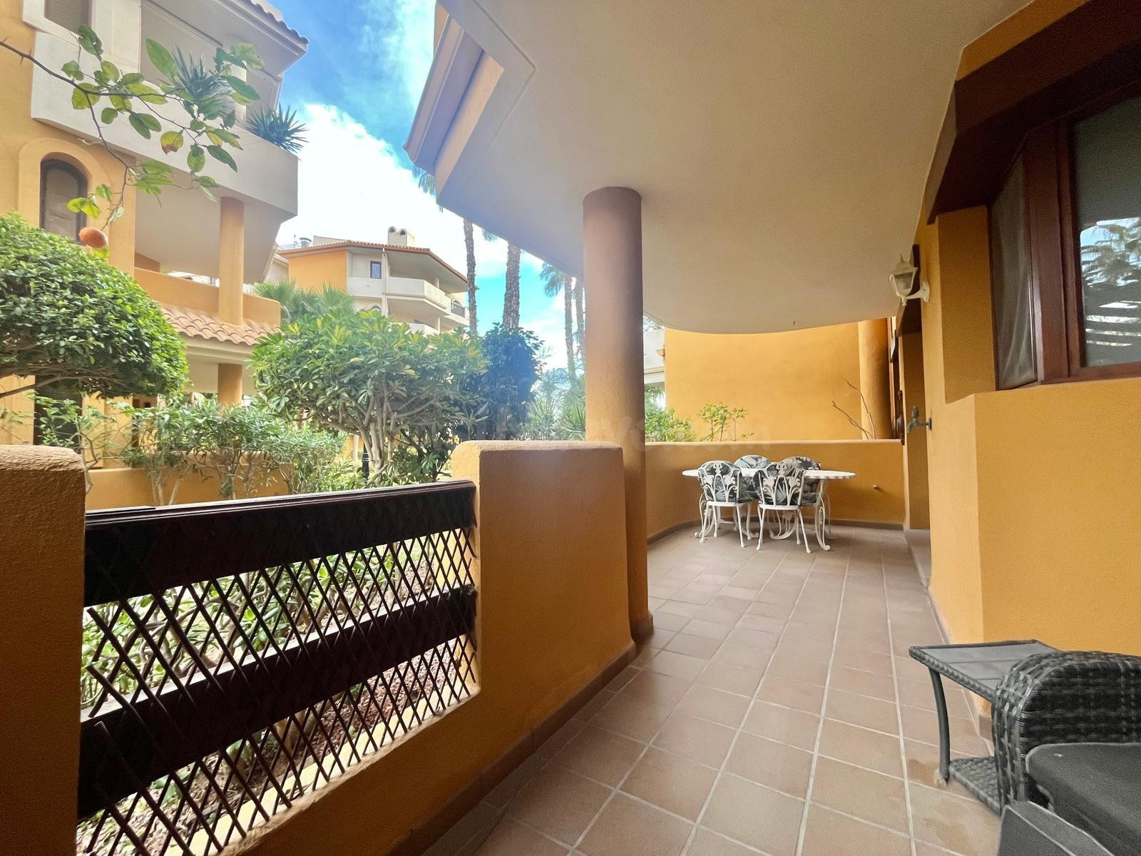 Vive el auténtico estilo mediterráneo a pocos minutos andando del mar – Panorama Park, Punta Prima (Torrevieja)