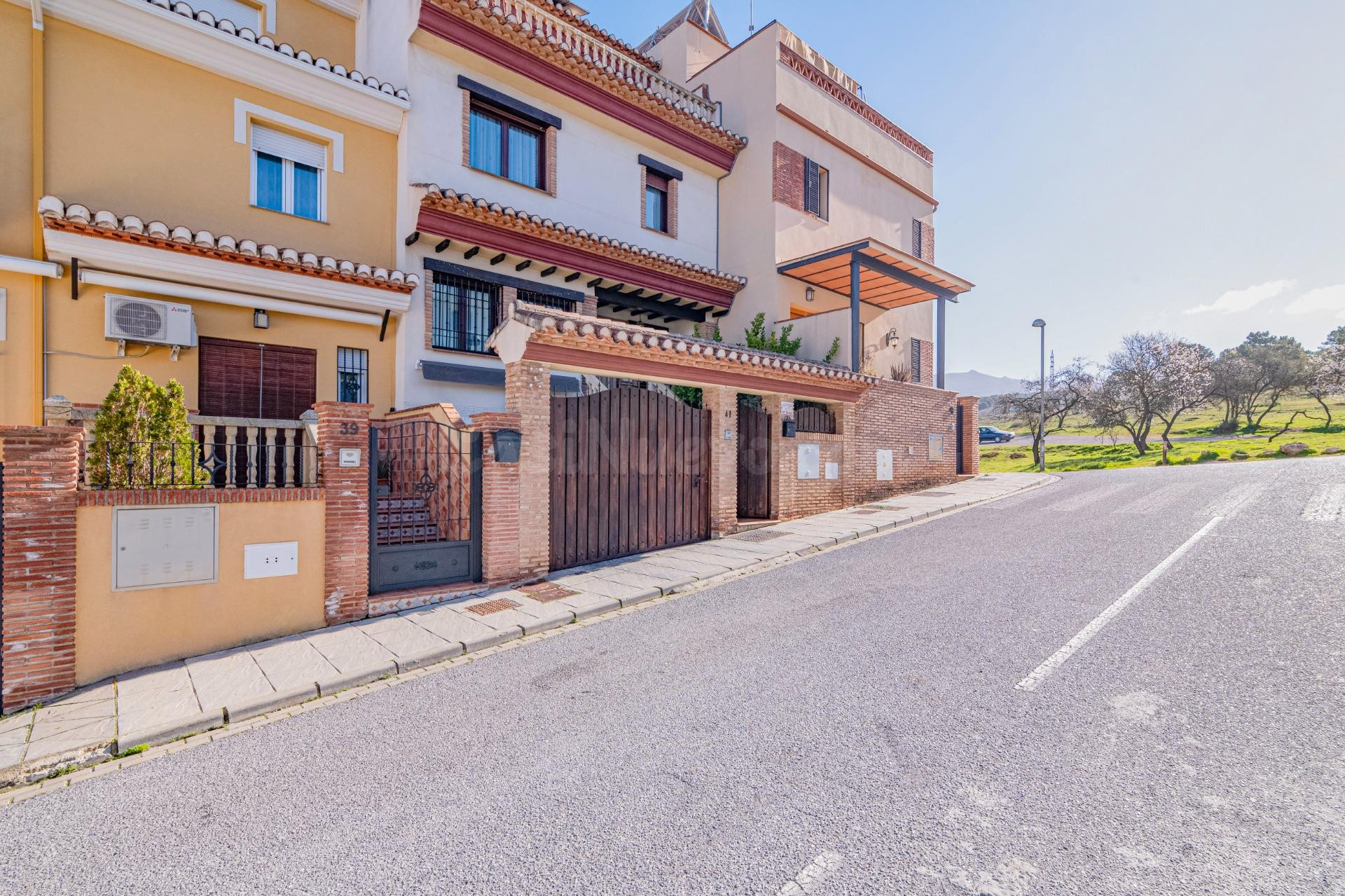 ADOSADA DE ENSUEÑO EN LA ZUBIA