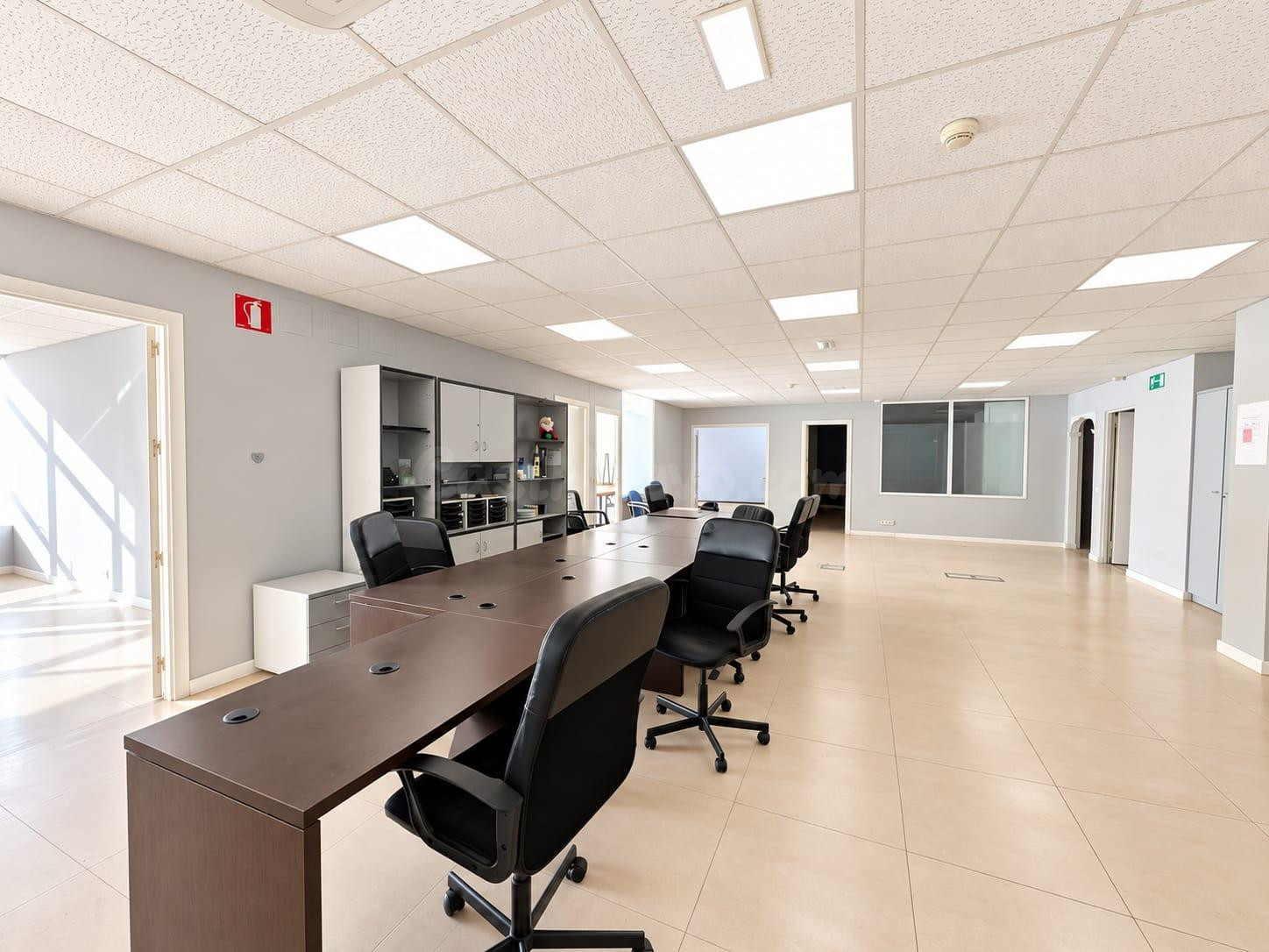 Oficina 14 habitaciones 629m² en venta - Argüelles - foto 5