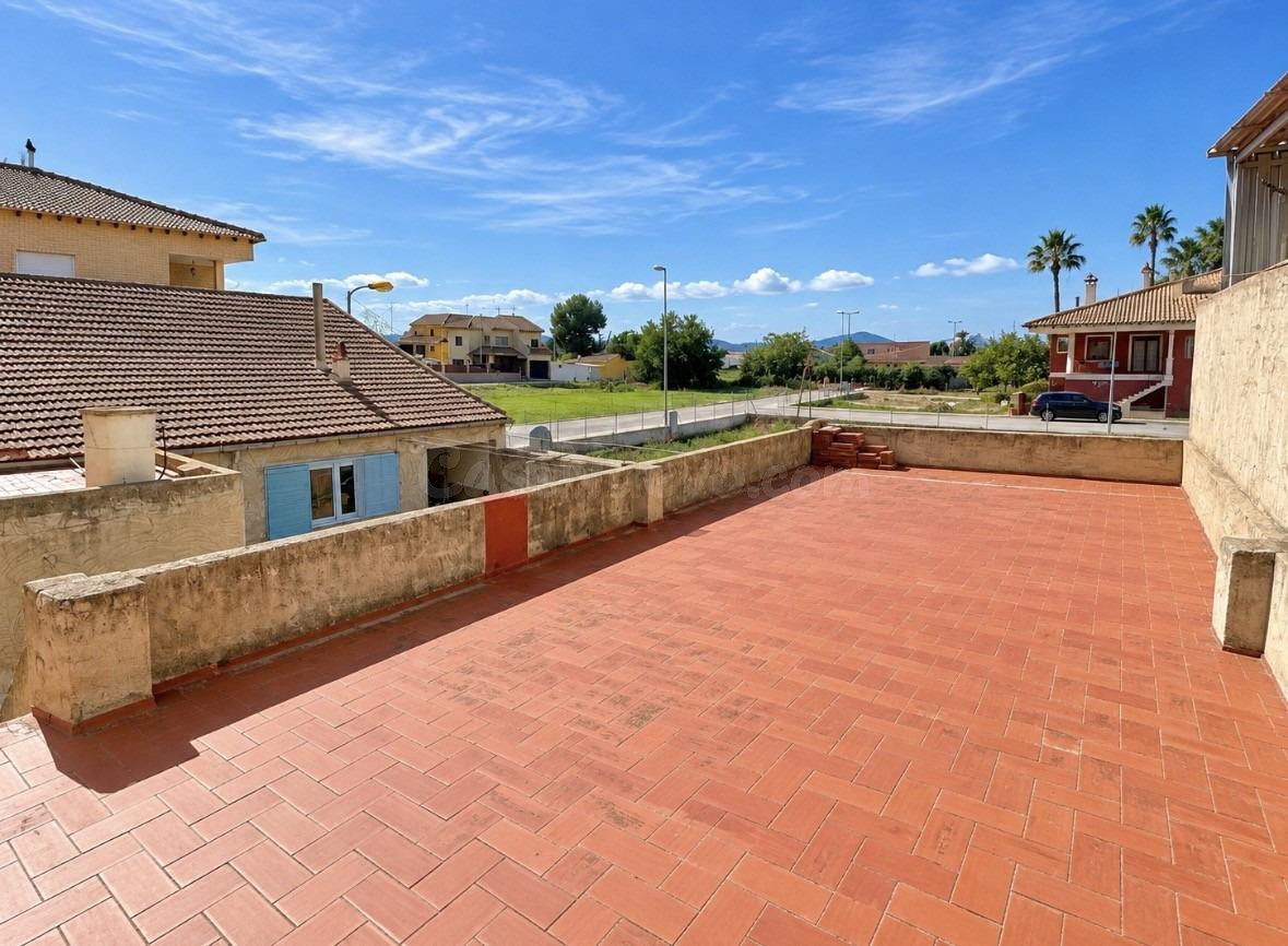 Casa con Parcela Privada en San Bartolomé – 229 m2 construid