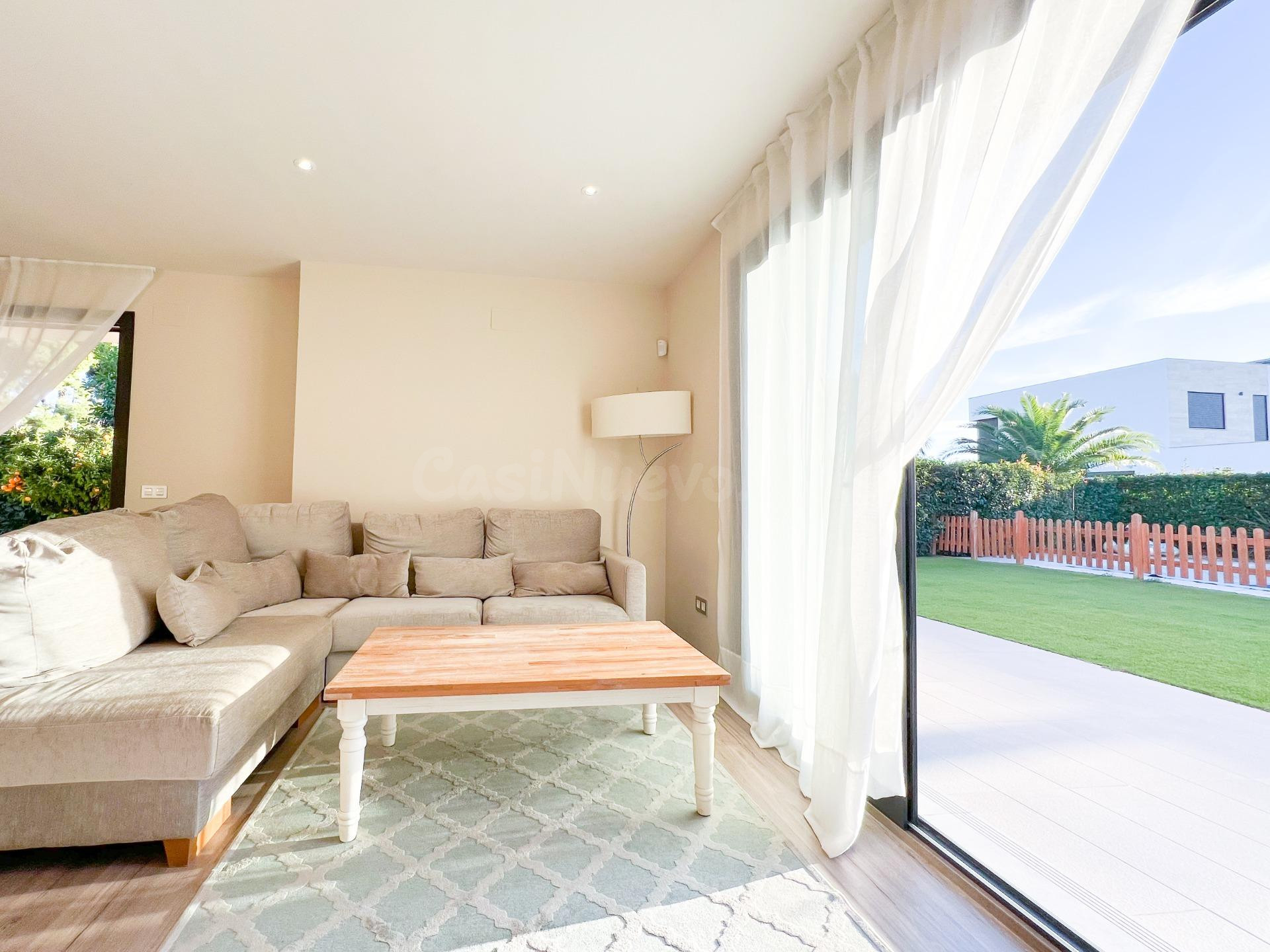 Exclusivo Chalet Independiente en Cambrils!