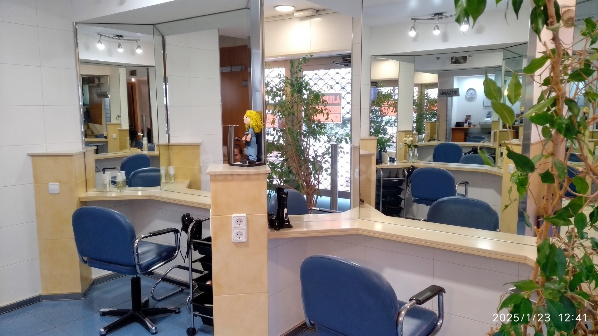 OPORTUNIDAD ! LOCAL COMERCIAL DÚPLEX EN EL CENTRO DE SALOU L