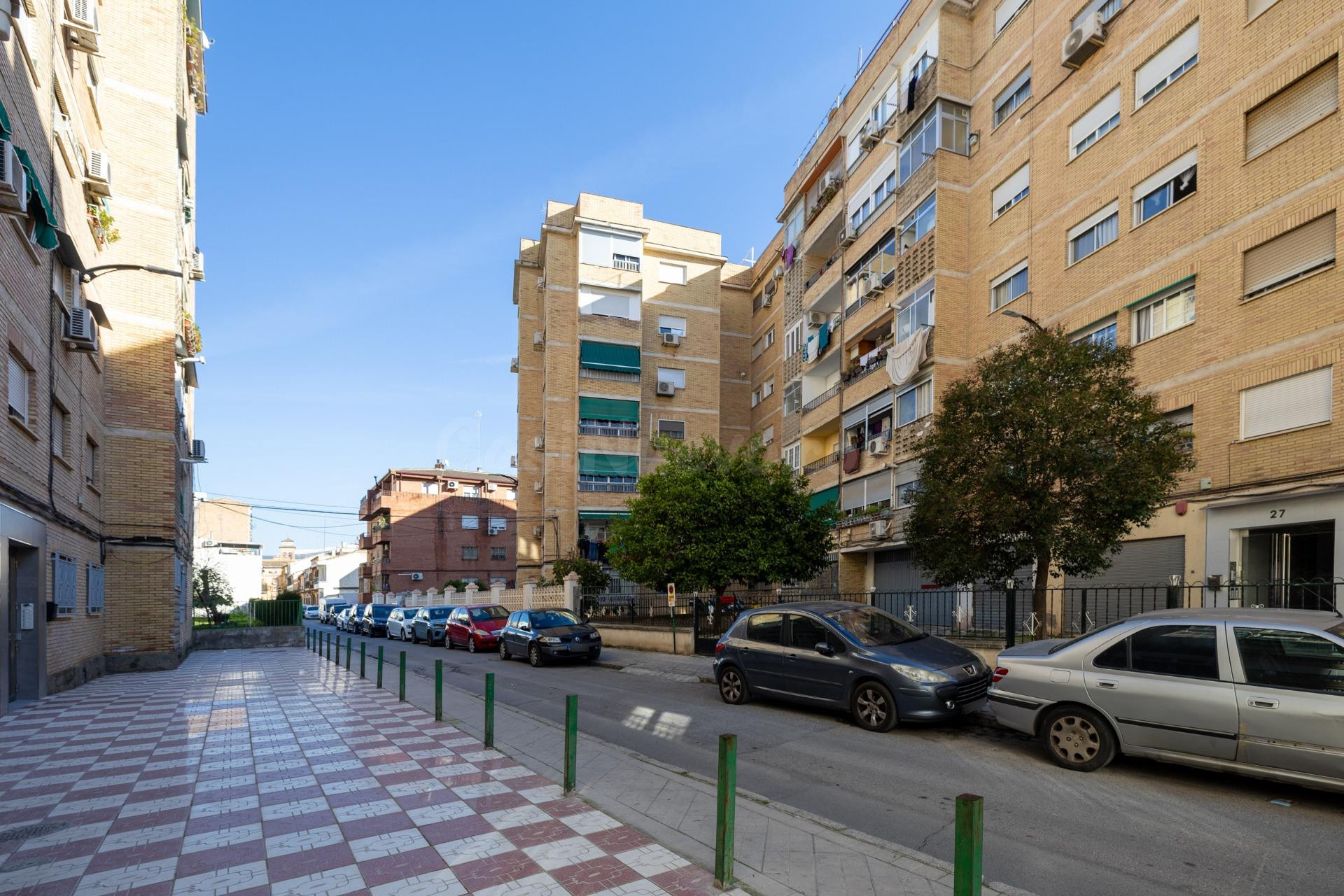 Tu próximo hogar en Calle Carmen de Icaza a 10 minutos de la parada del metro y del PTS.