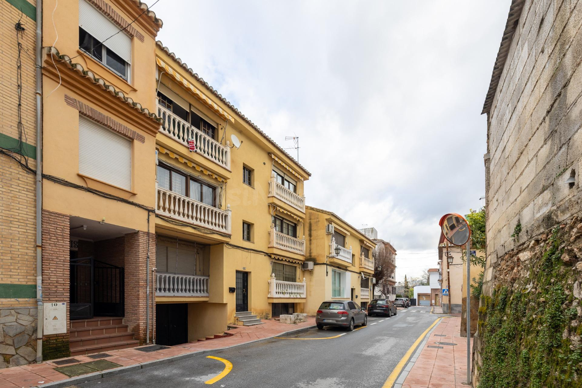¿Y SI EL HOGAR CON EL QUE SUEÑAS YA EXISTE Y SOLO ESTÁ ESPERANDO A QUE ELIJAS SUS COLORES?