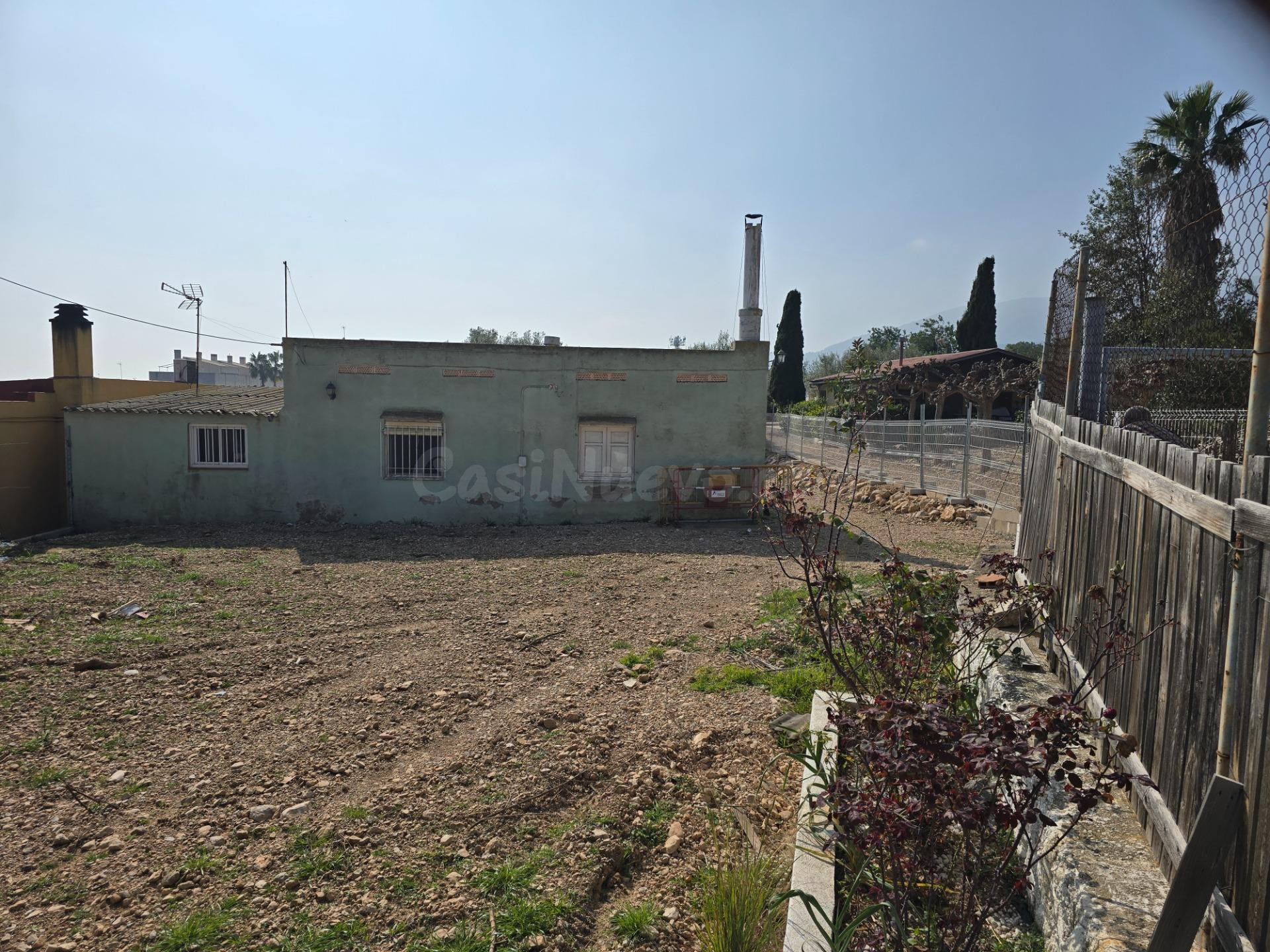 FINCA URBANA  EN SERRAMAR