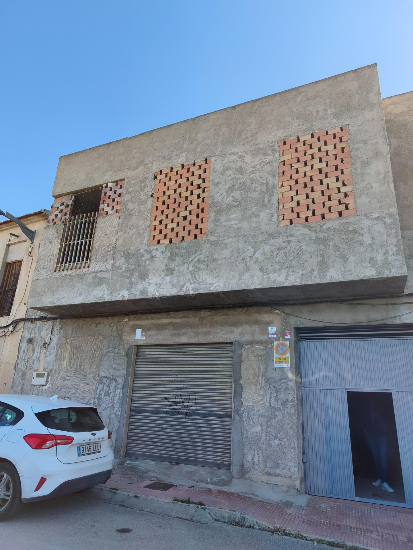 Dúplex en Molina de Segura - Oportunidad para Crear la Casa de Tus Sueños