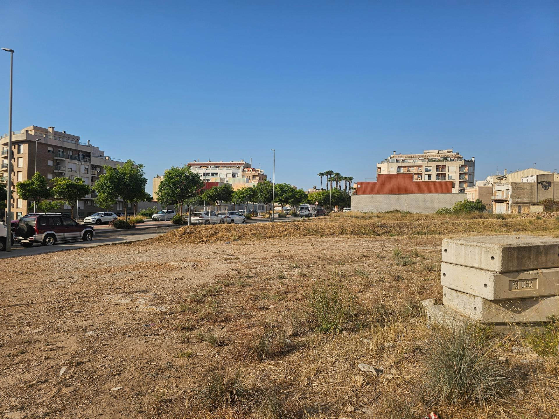 Venta de parcelas a 700 m del mar a  partir de 55.100 euros