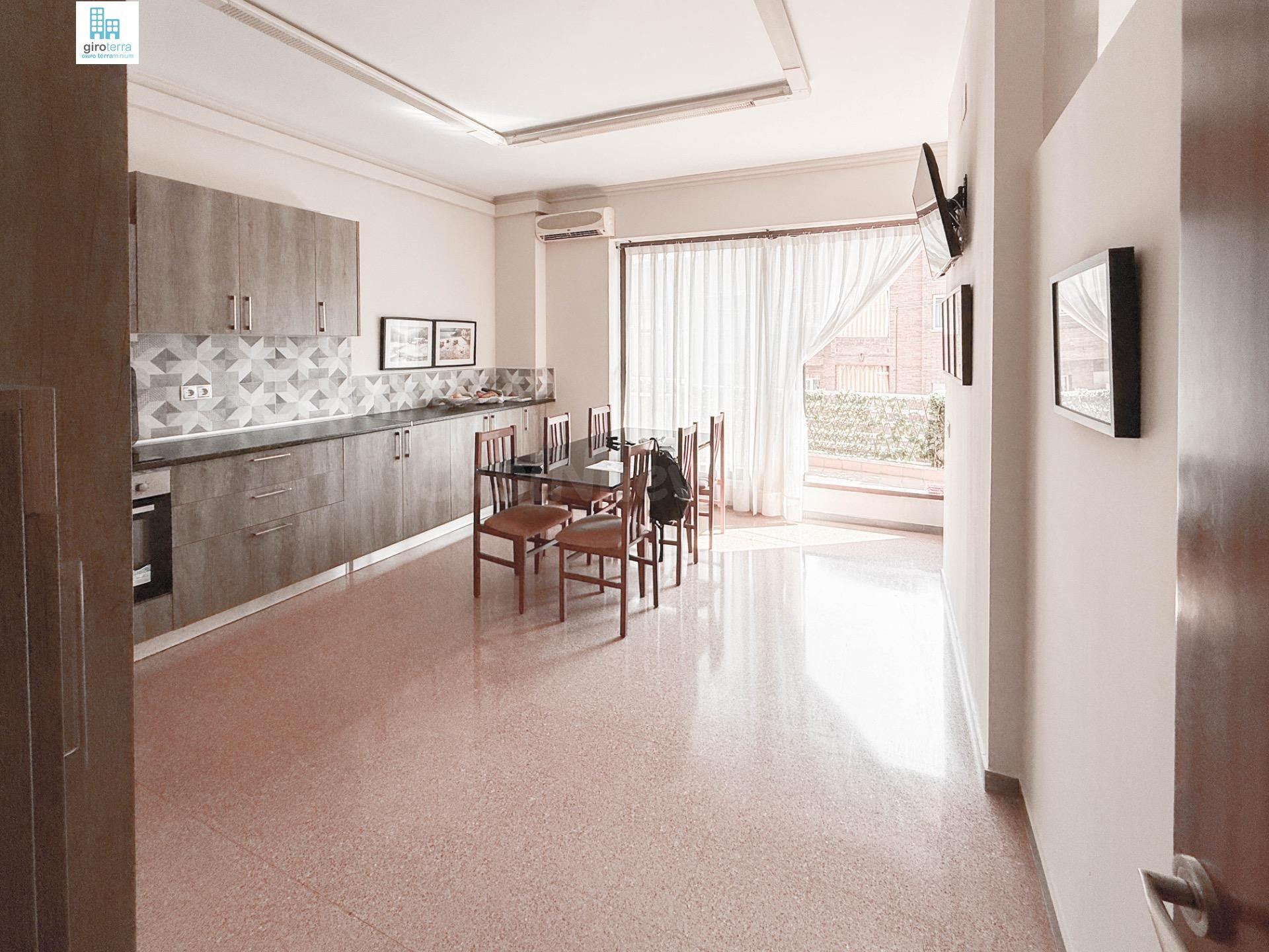 PLANTA BAJA CON GARAJE EN VENTA