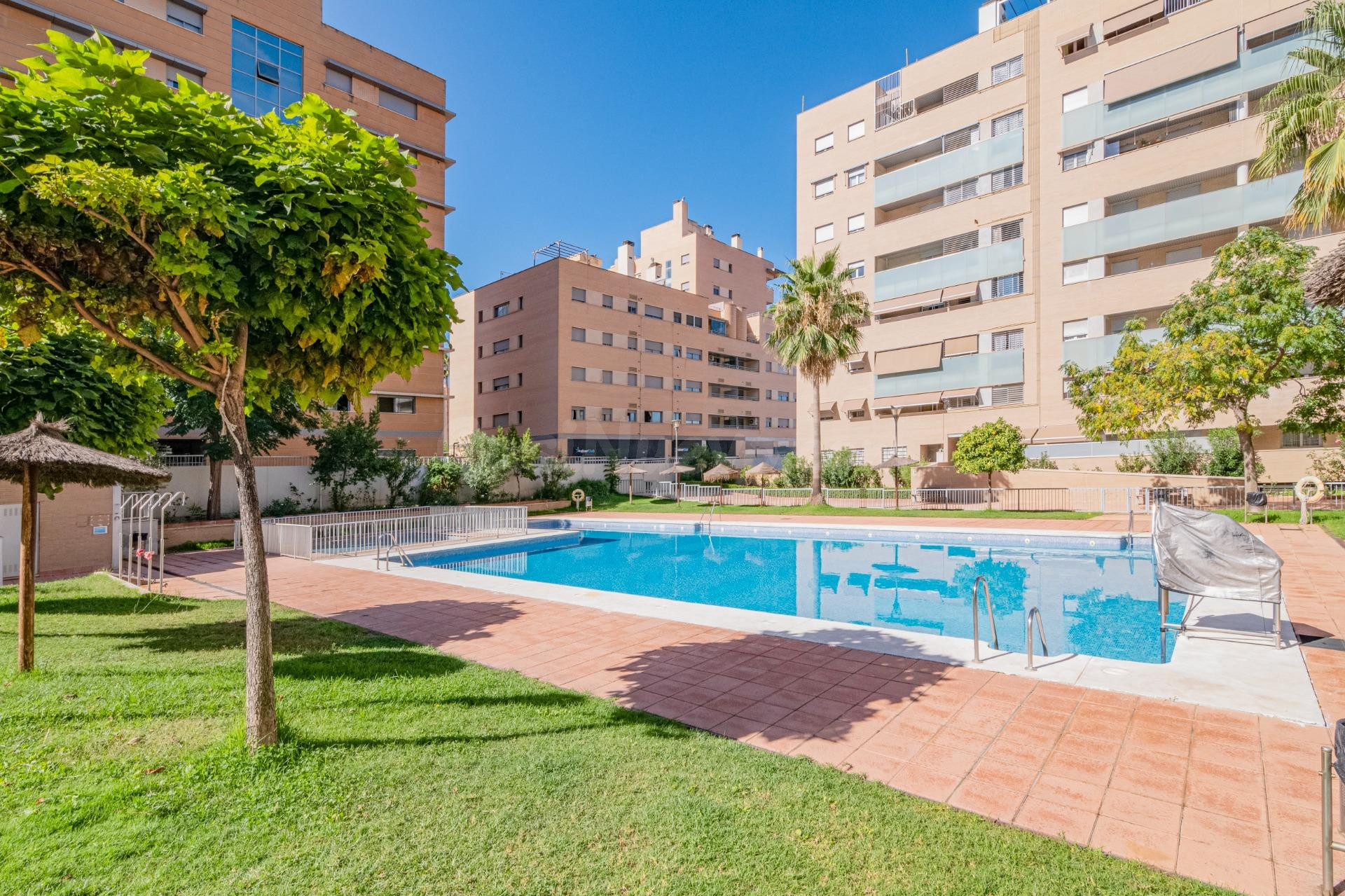 ESPECTACULAR ÁTICO DÚPLEX CON 61 M2 DE TERRAZA, VISTAS PANORÁMICAS A LA SIERRA, GARAJE Y TRASTERO – PTS