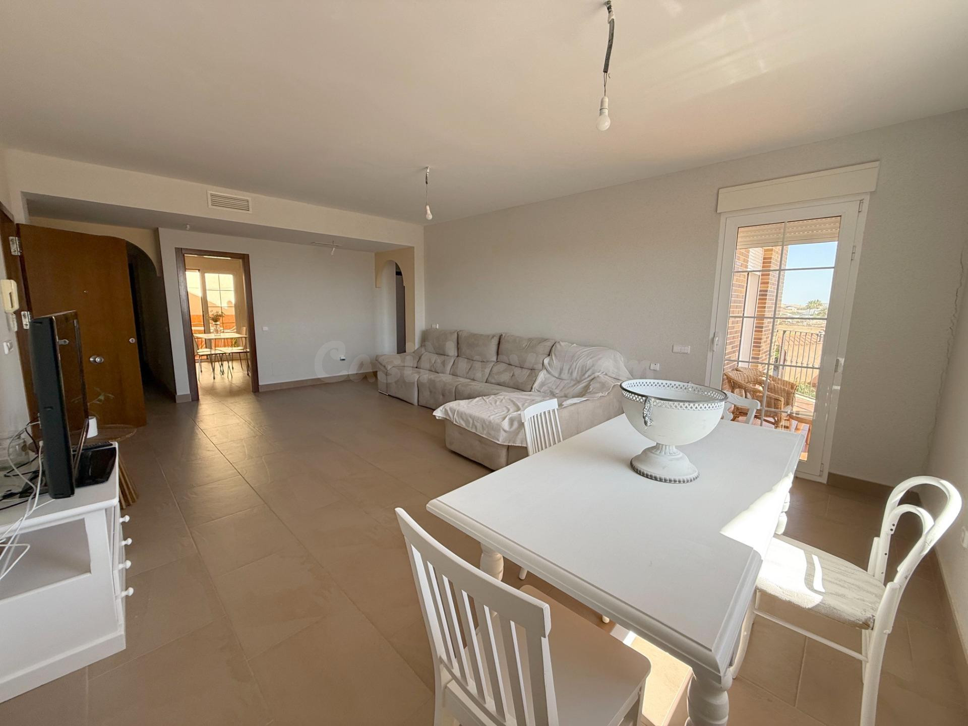 Vivienda sobre pilares en Roldán - foto 2