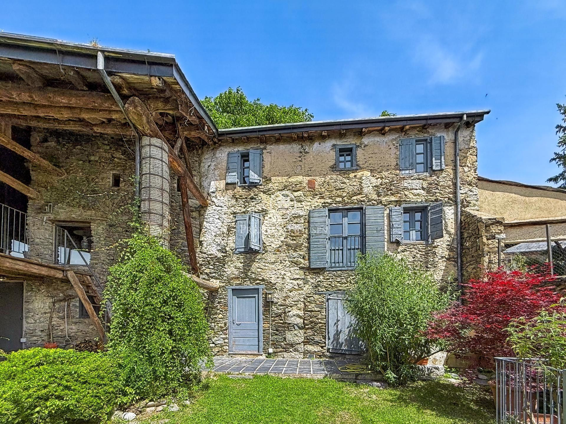 Magnífica casa unifamiliar en Guils de la Cerdanya - foto 2