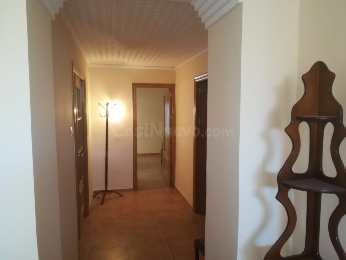 Casa a la venta en La Roda - foto 4