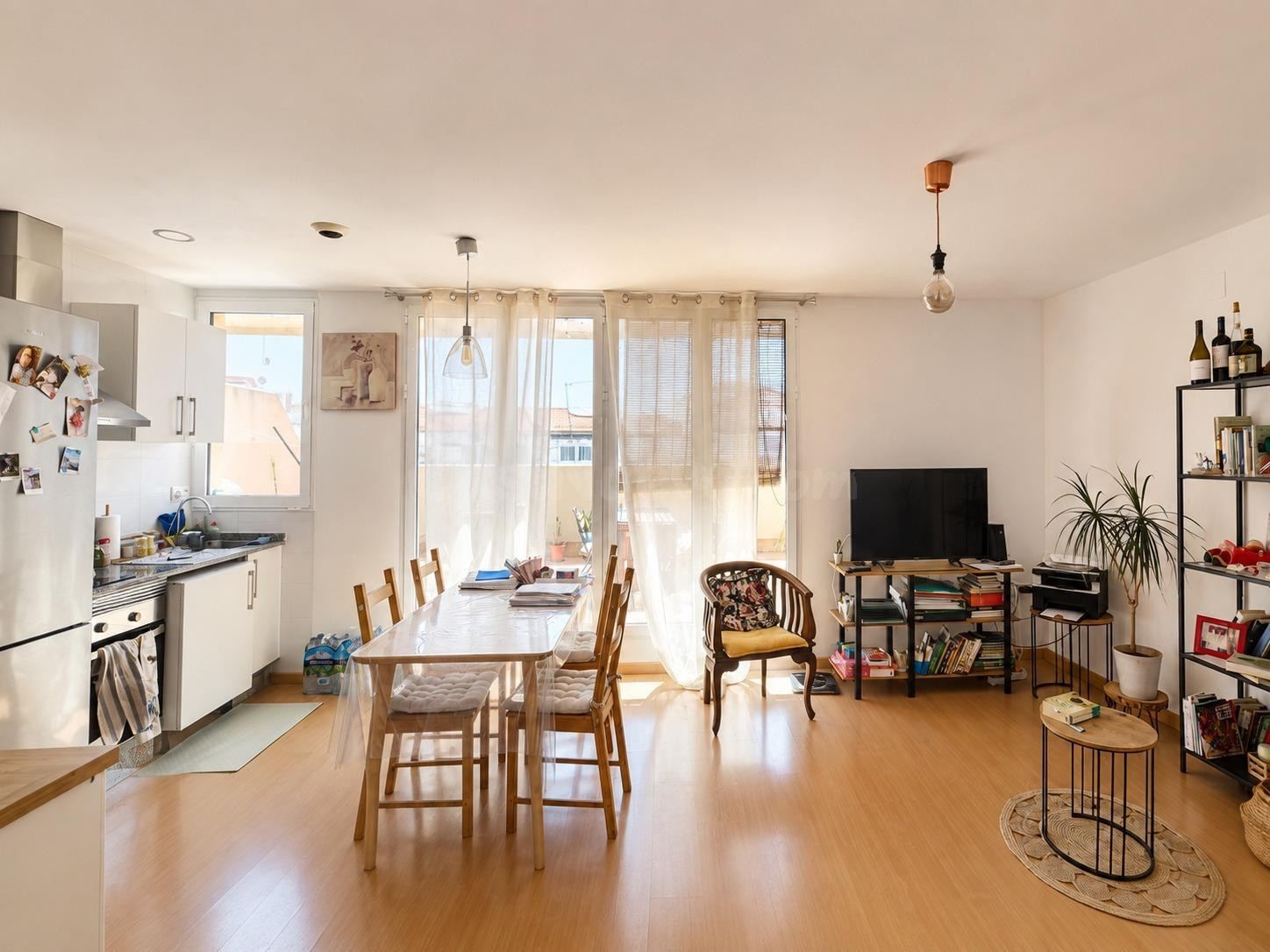 Ático luminoso con gran terraza de uso privado en el corazón - foto 2