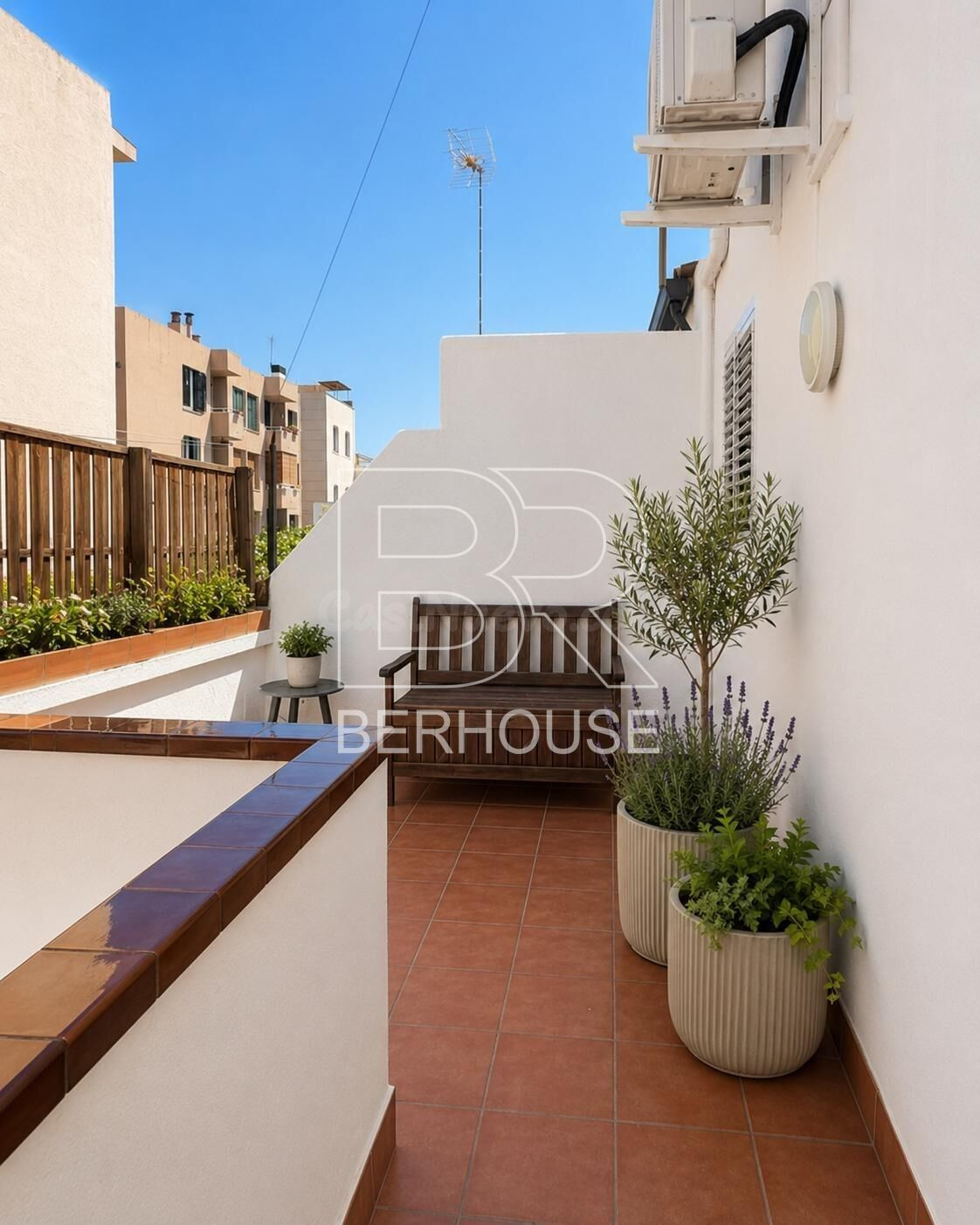 Ático dúplex en venta en Premià de mar - foto 2