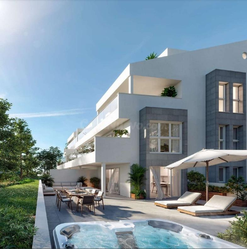DÚPLEX DE 3 DORMITORIOS BONITO COMPLEJO EN BENALMÁDENA COSTA. MÁLAGA
