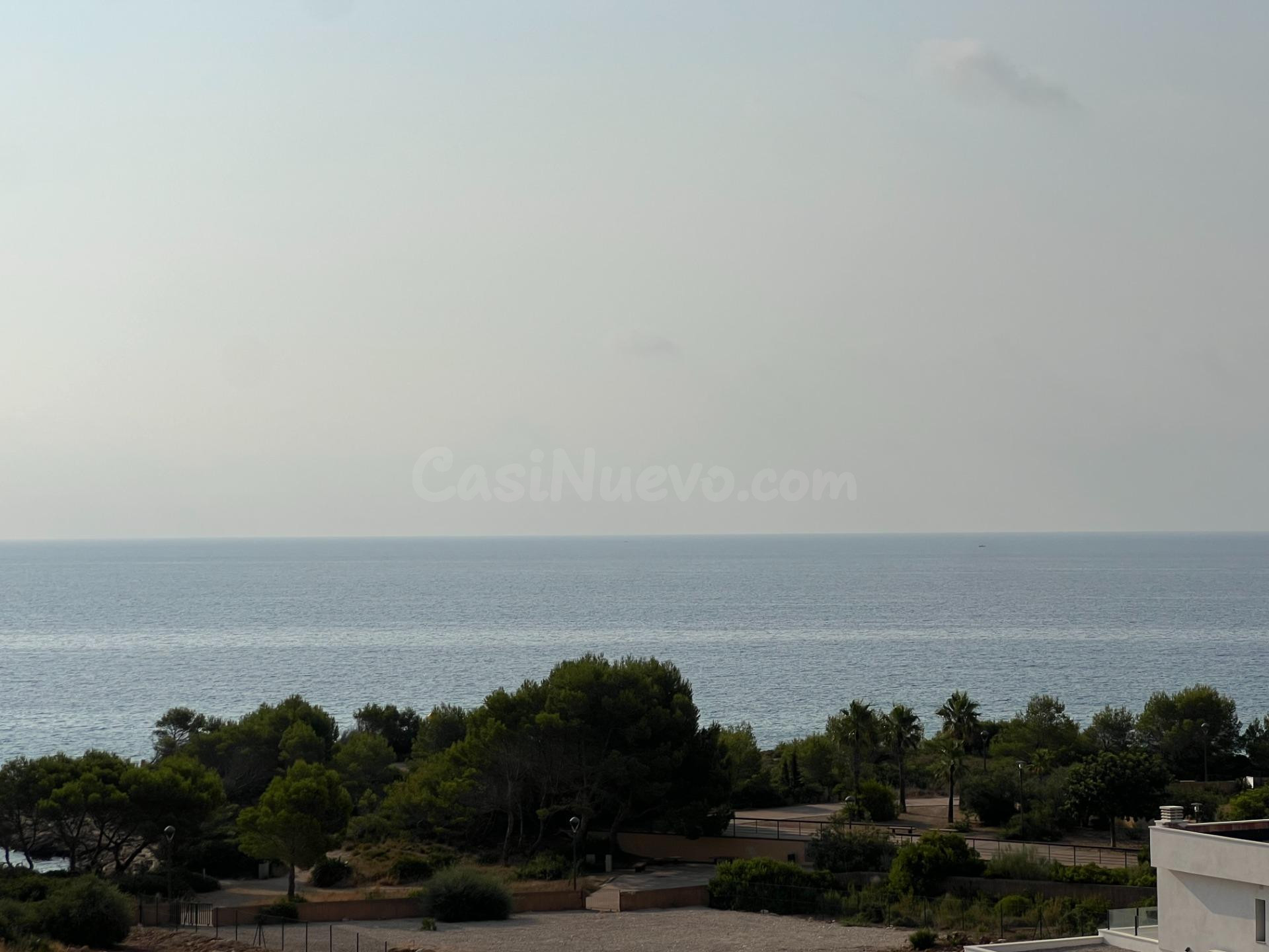 Espectacular ático dúplex con vistas al mar en la exclusiva  - foto 3