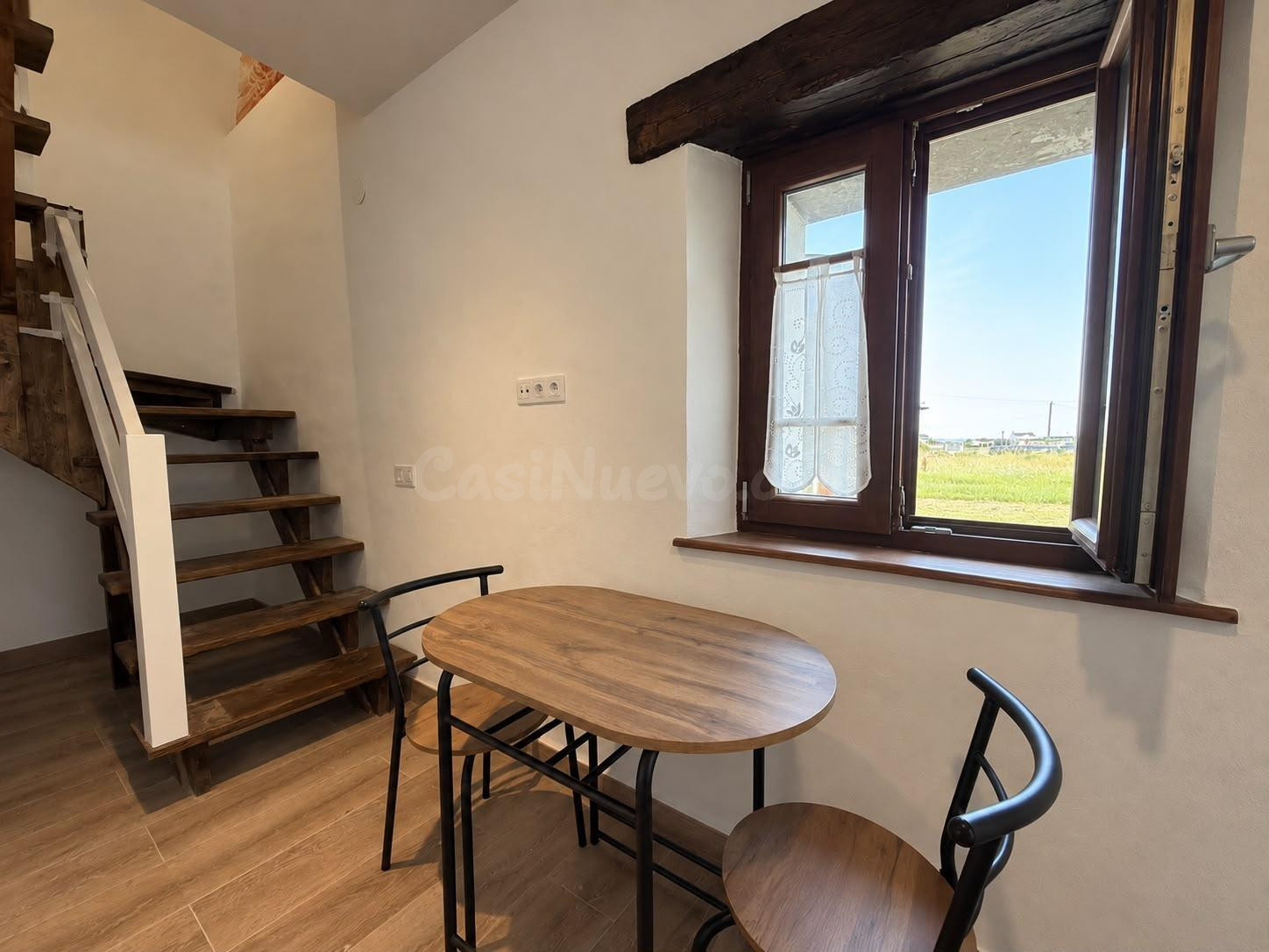 Casa para restaurar con terreno  y hórreo-apartamento en A D - foto 5