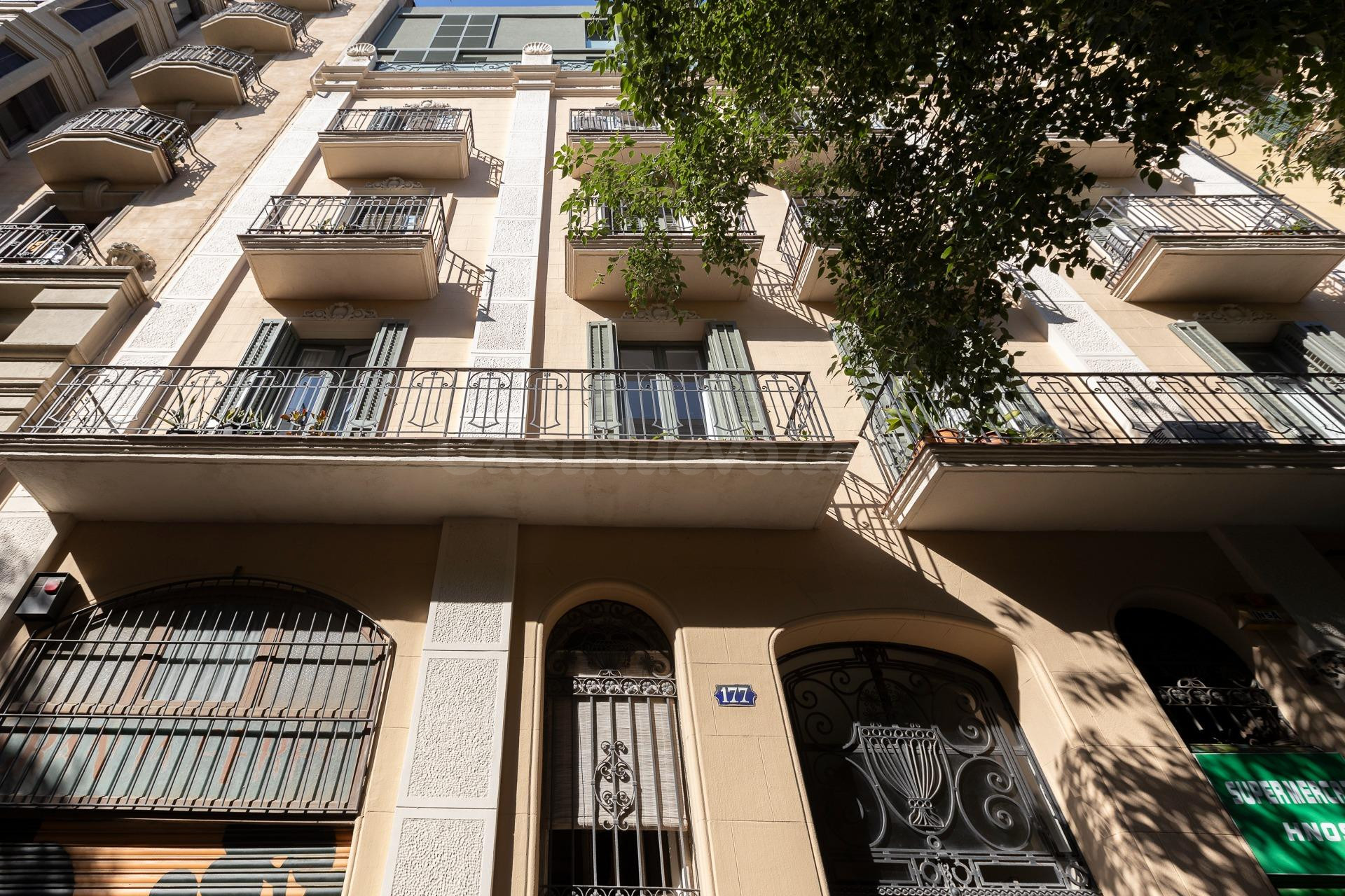 Piso en venta en Calle Castillejos de 3 habitaciones y 1 baño