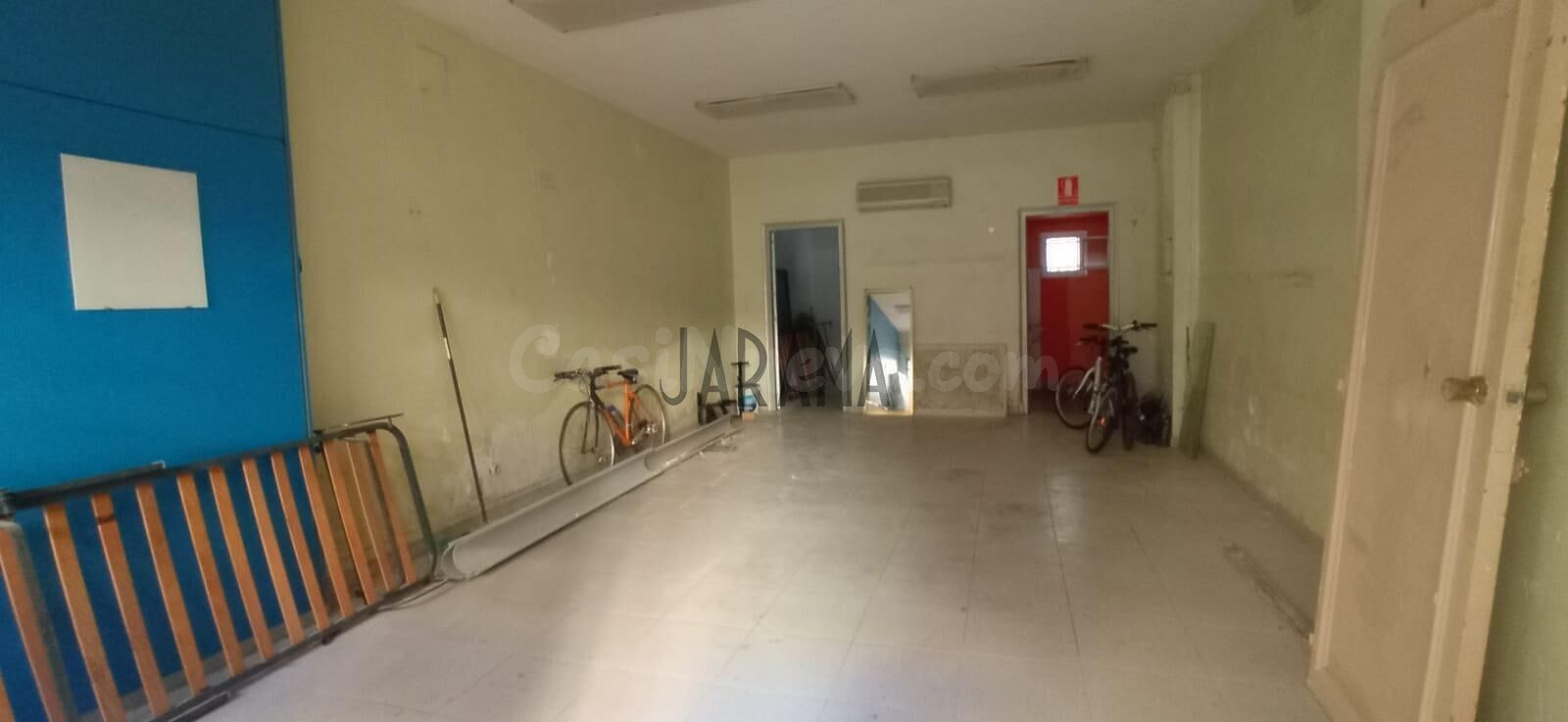 Local comercial 86m² en alquiler - Centro