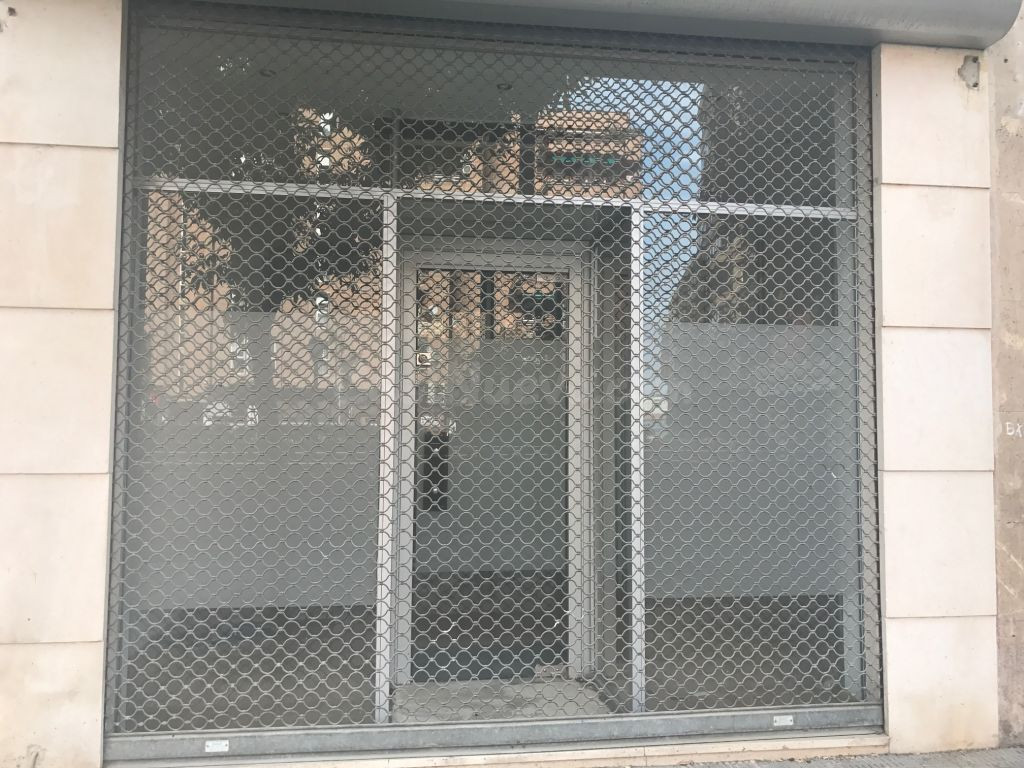 Local comercial en venta en Fernando Remacha
