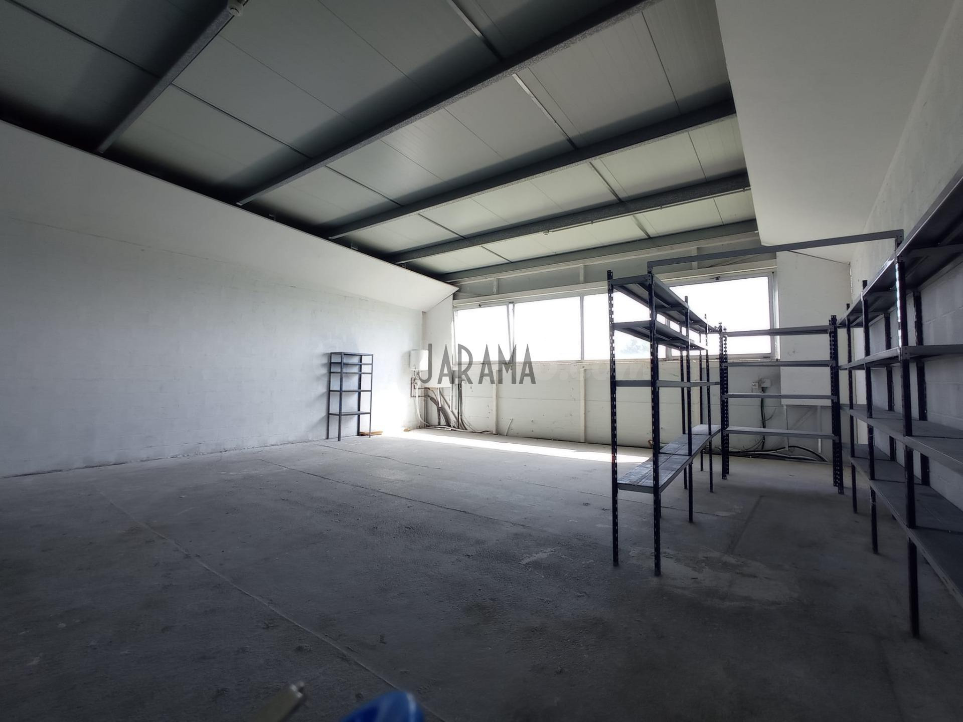 NAVE EN VENTA POLIGONO BARRENA - foto 3