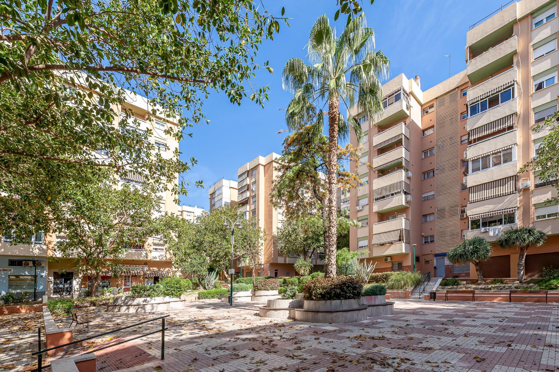 Piso 3 dormitorios La Roca - Málaga