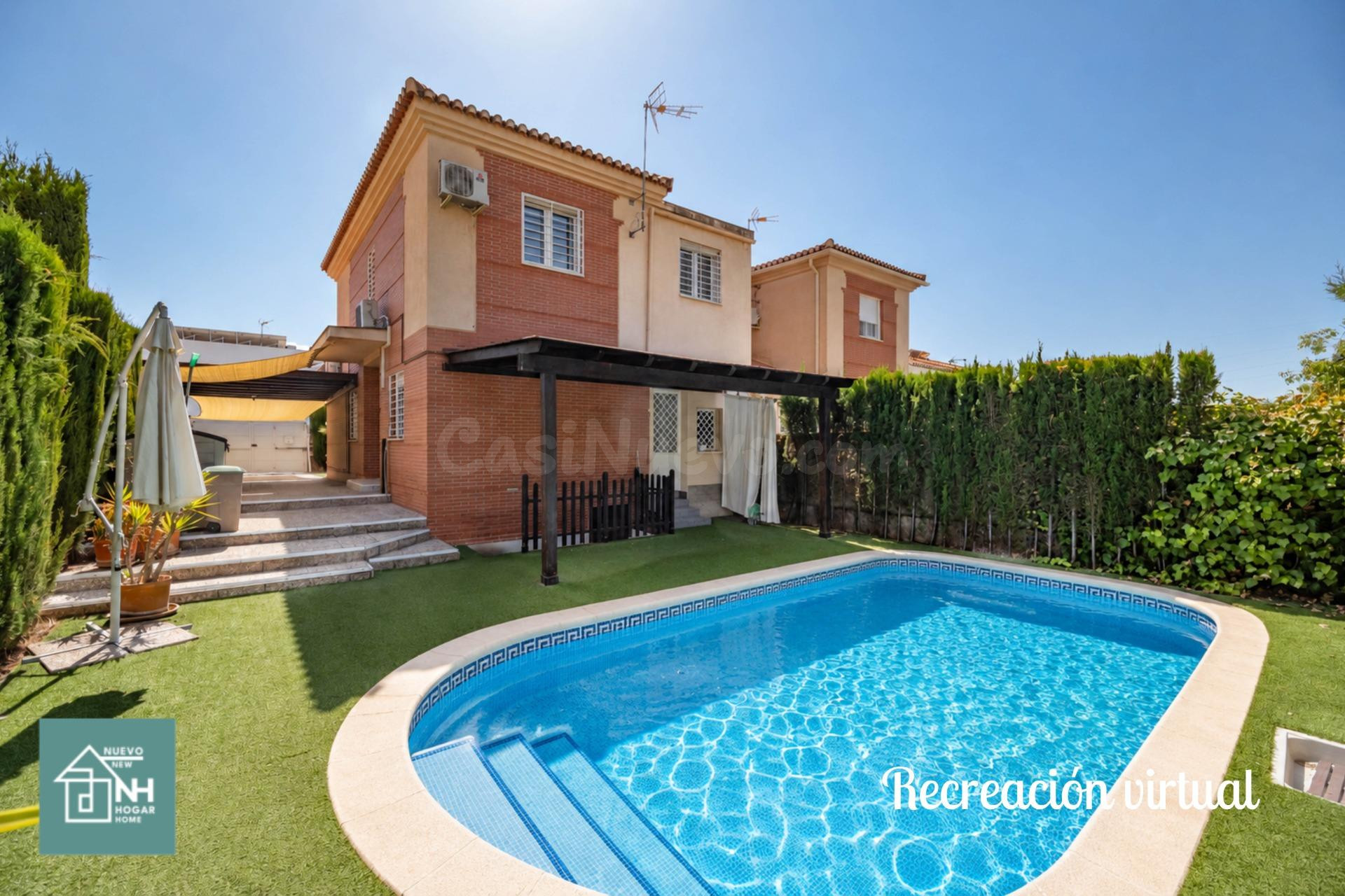 Elegante vivienda con piscina, chimenea y  jardín privado en Cortijo del Aire