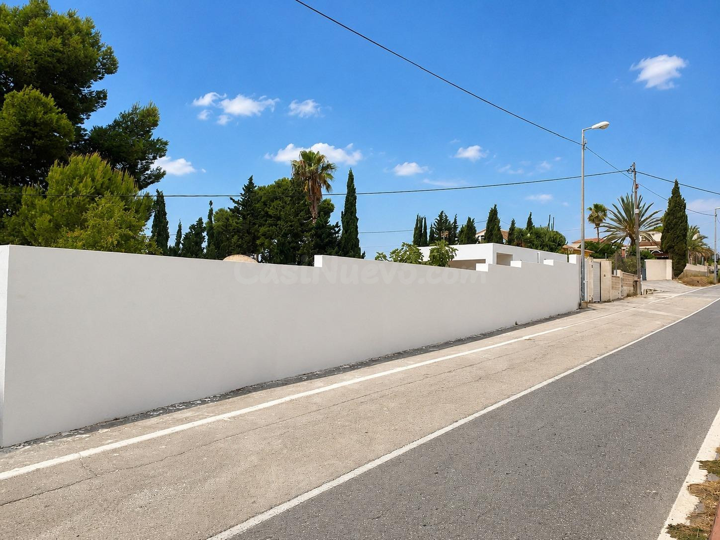 Chalet rehabilitado nuevo con parcela de 900 m2 con acabados - foto 2