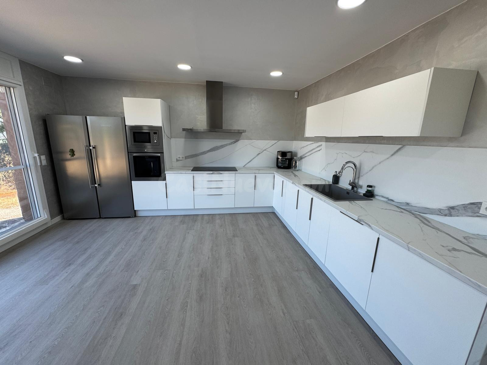 ESPECTACULAR CASA TOTALMENTE REFORMADA A LA VENTA EN VALLIRANA