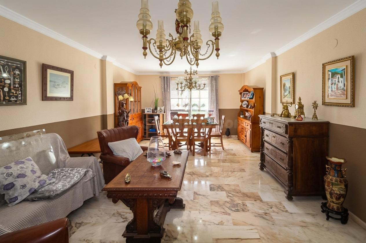 Chalet en Motril - foto 5