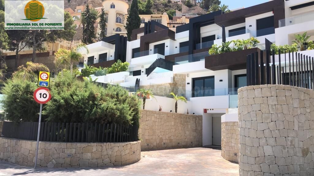 Duplex de lujo en primera linea Benidorm.