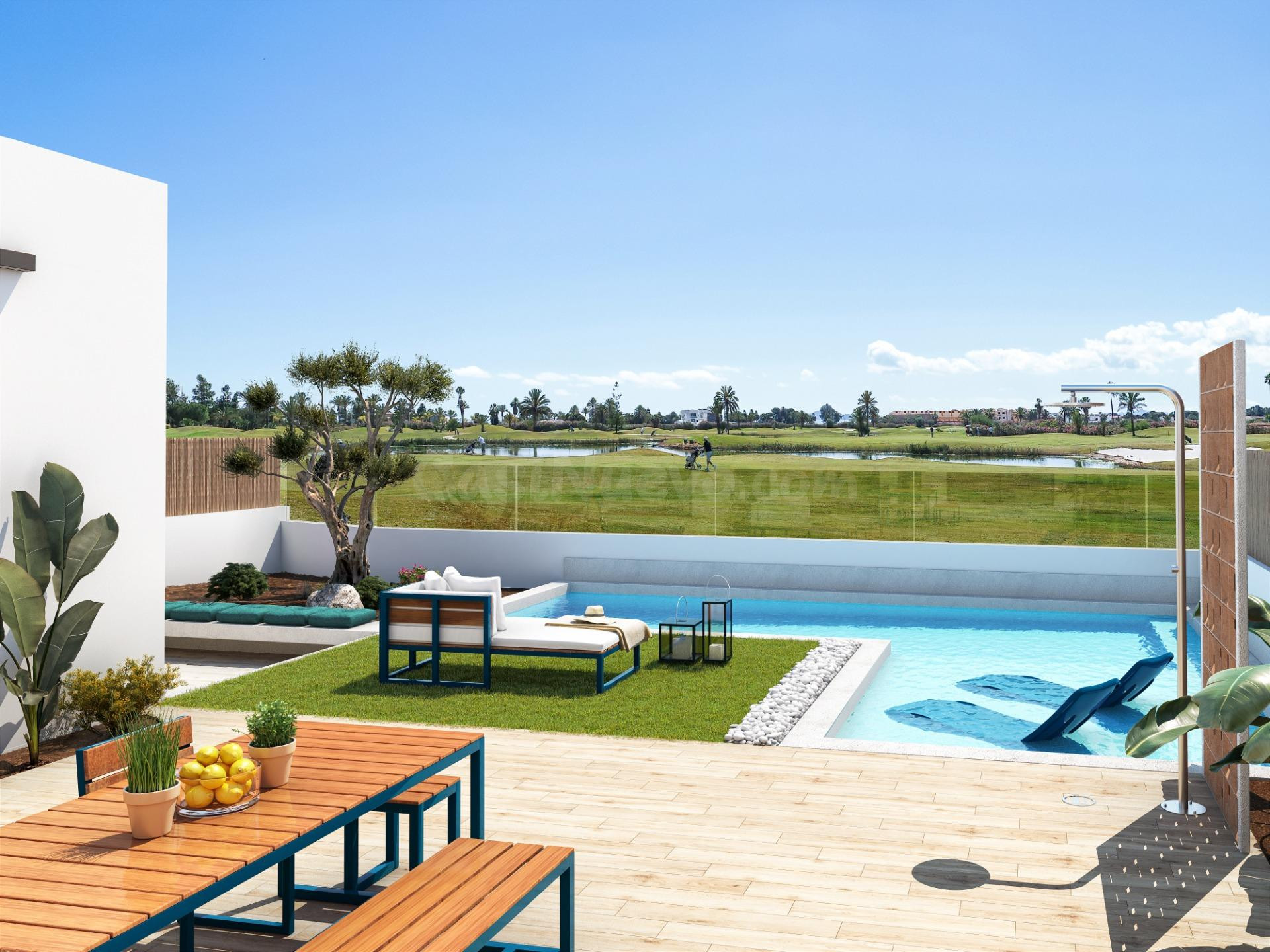Villa Exclusiva de 3 Dormitorios con Piscina Privada en la Costa Cálida.