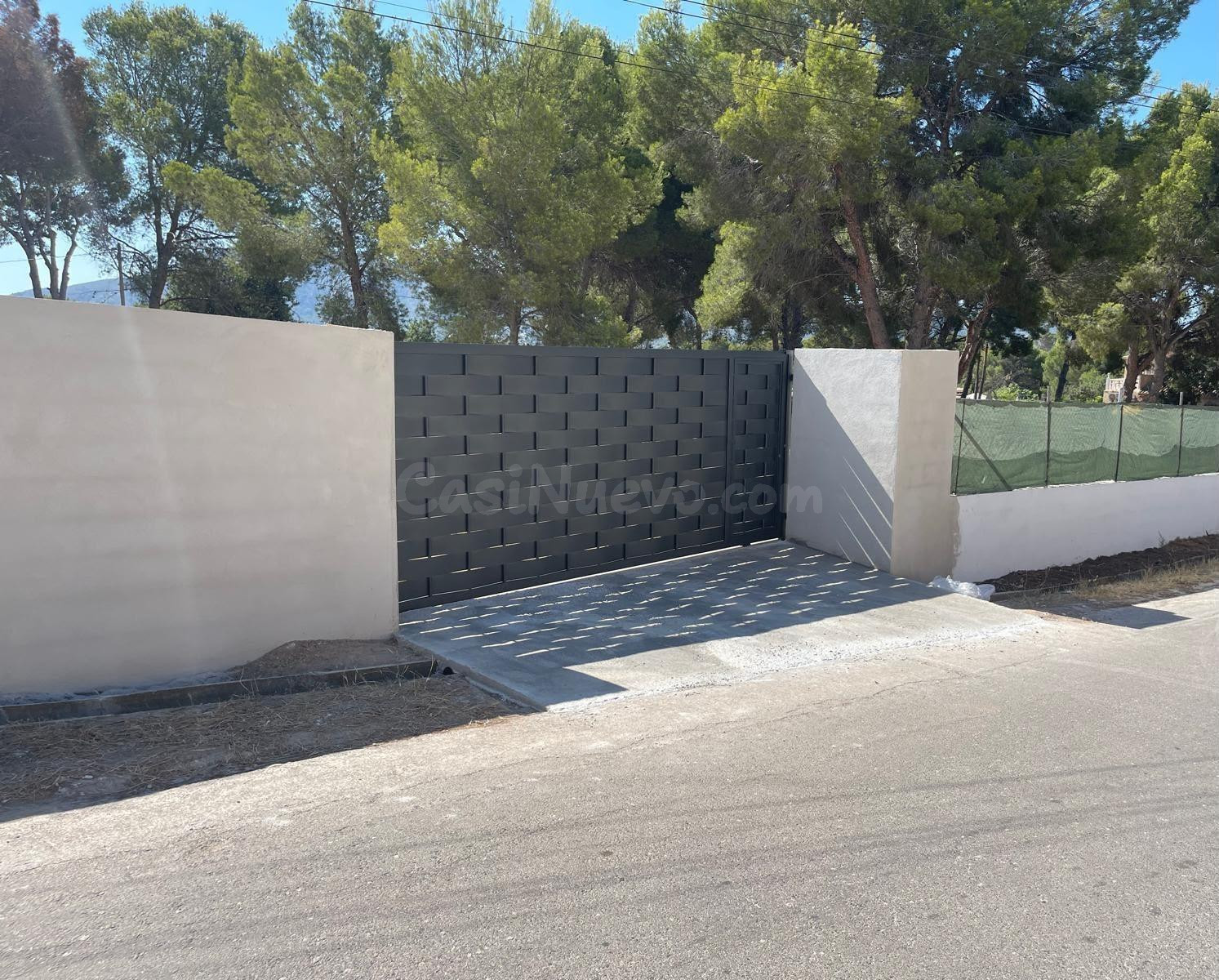 Se vende terreno Rustico vallado en Alfas del Pi