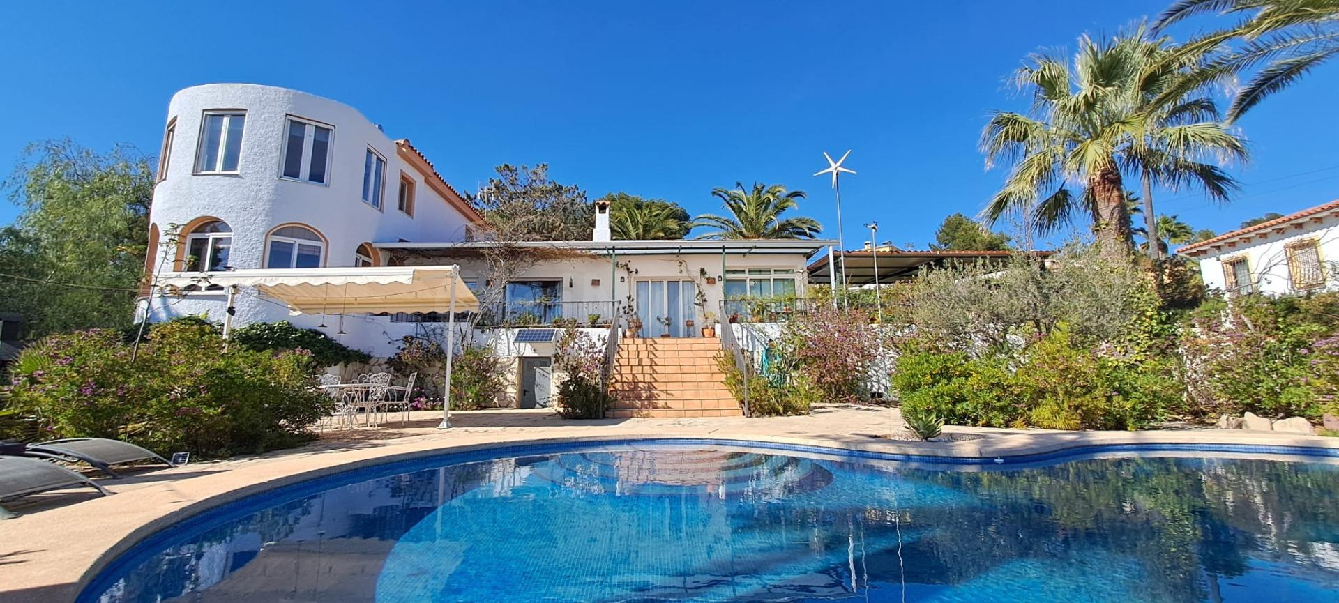 Chalet/Villa en venta con vistas al mar en Alfaz del Pi , Al