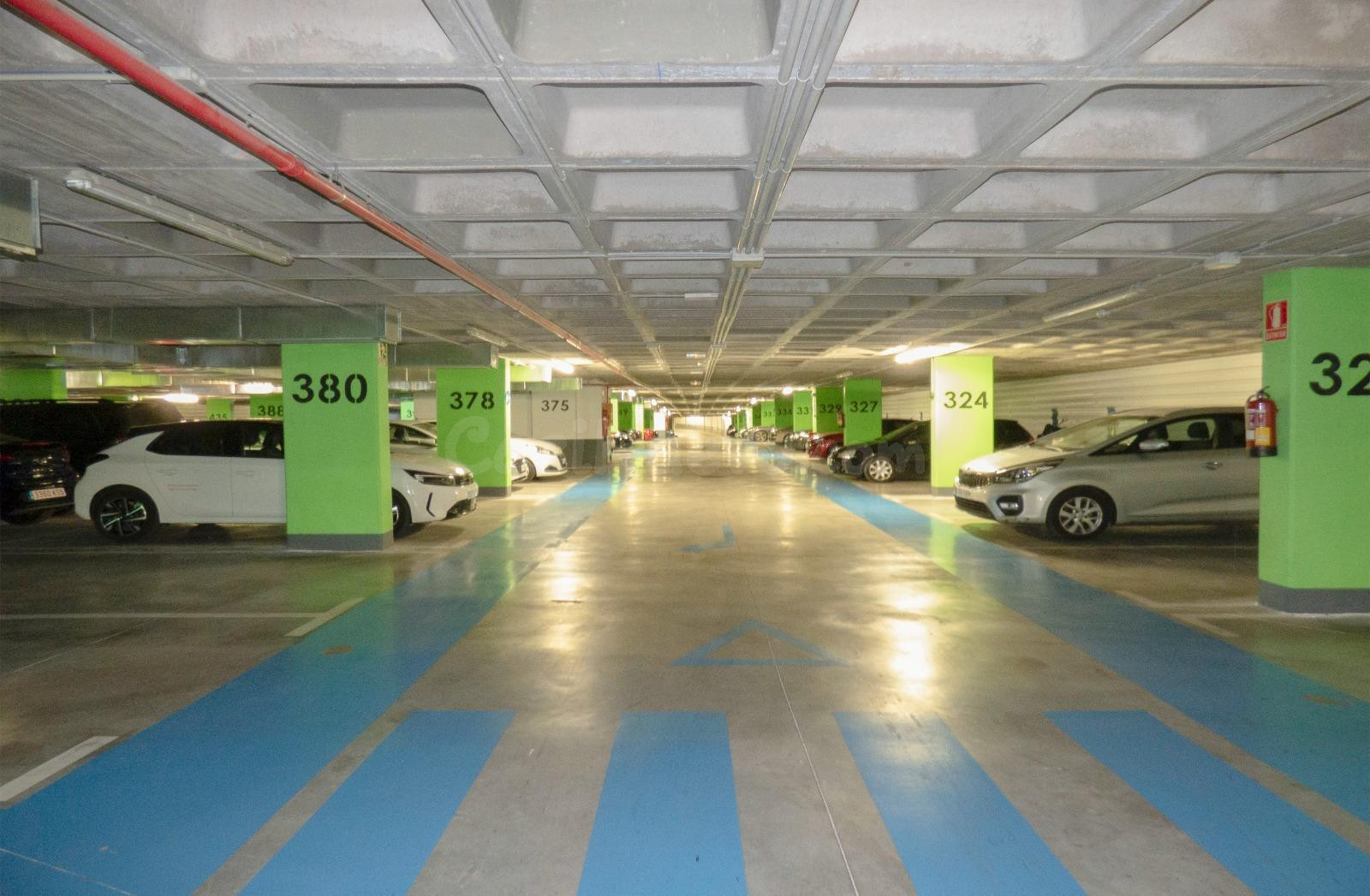 Venta de plaza de garaje en calle Nueva York