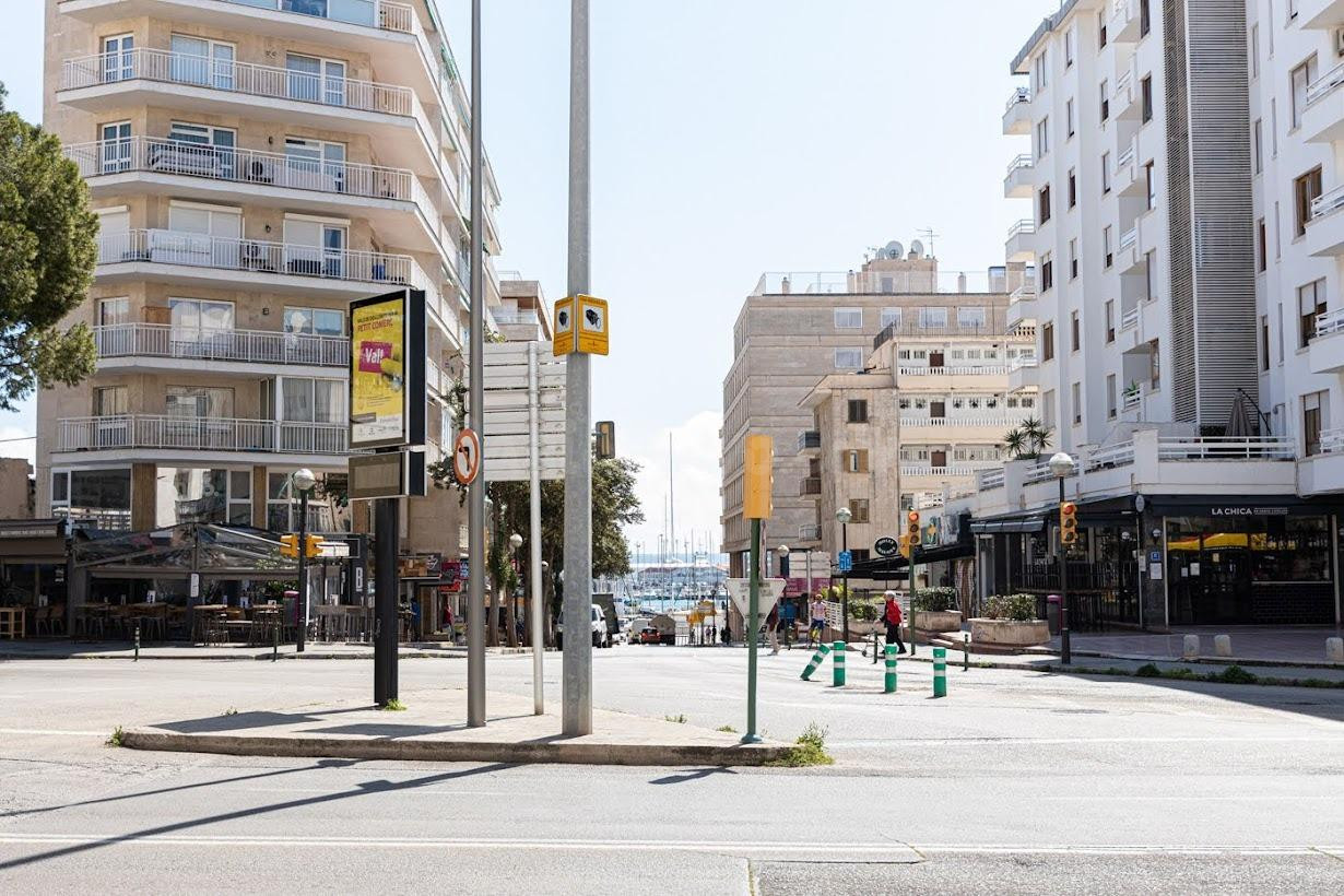 SE VENDE PISO A REFORMAR EN SON ARMADANS
