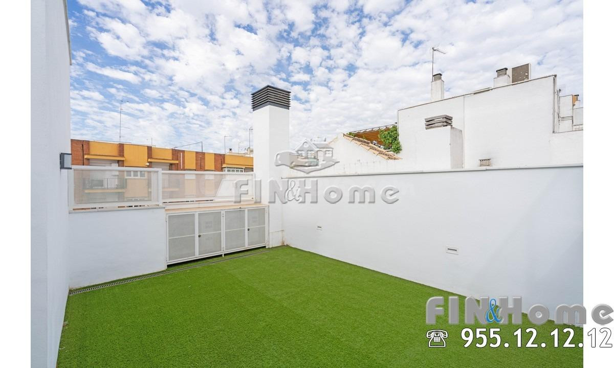 Ático de obra nueva en Triana con vistas a la Giralda | 345. - foto 5