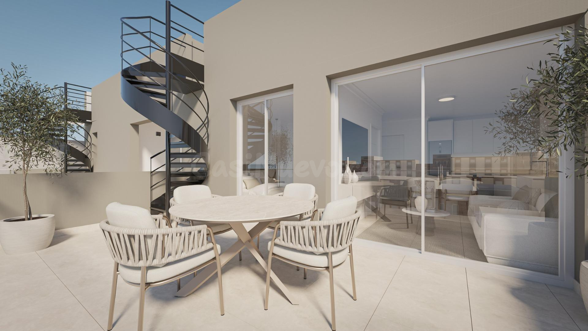Ático de 1 dormitorio con solarium privado a 800m de la playa y el paseo marítimo en Torrevieja(Alicante)