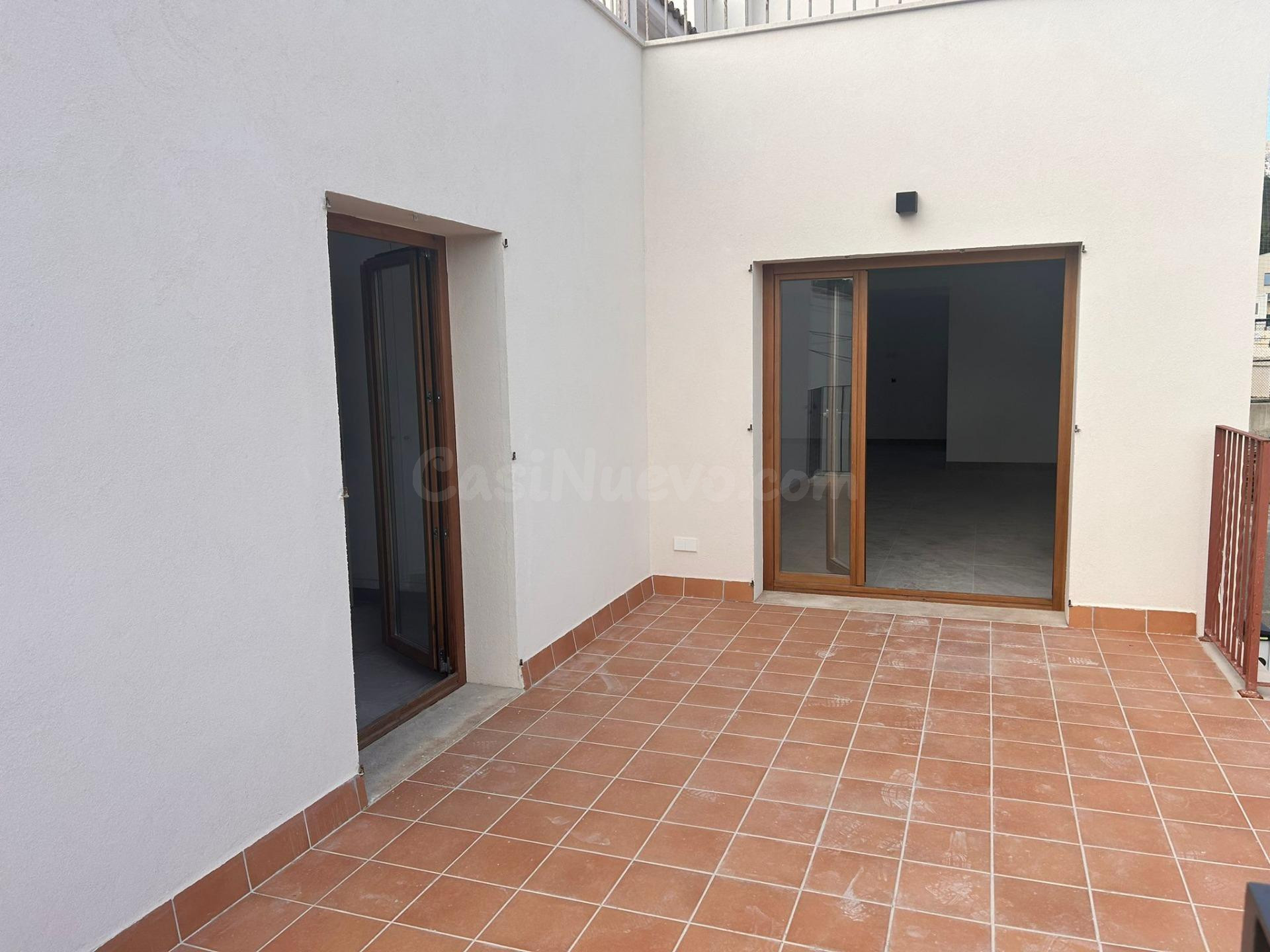 MAGNÍFICO PISO  CON VISTAS A LA MONTAÑA EN MANCOR A ESTRENAR - foto 4