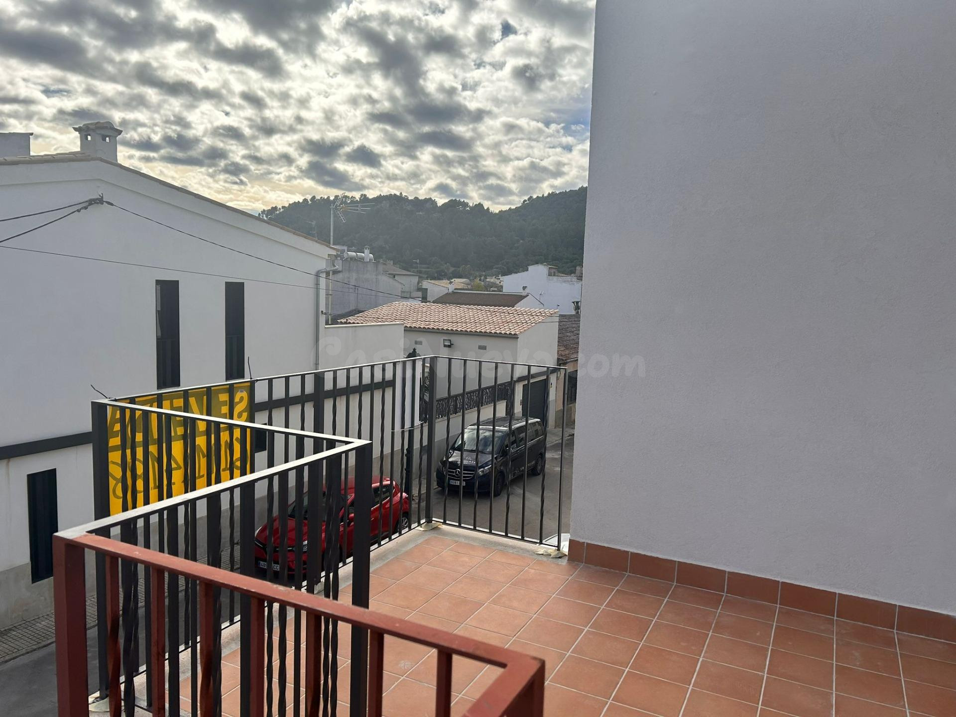 MAGNÍFICO PISO  CON VISTAS A LA MONTAÑA EN MANCOR A ESTRENAR - foto 5