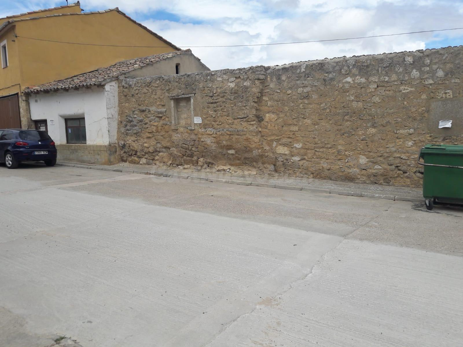 MONCASA VENDE: Nave industrial con terreno - foto 4