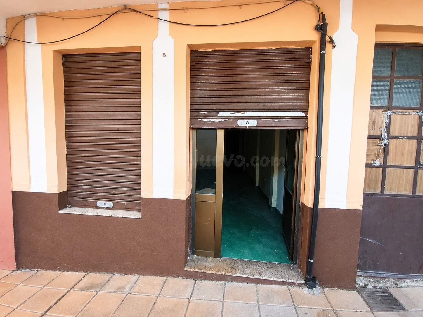 GRAN CASA CON LOCAL Y GARAJE - foto 2