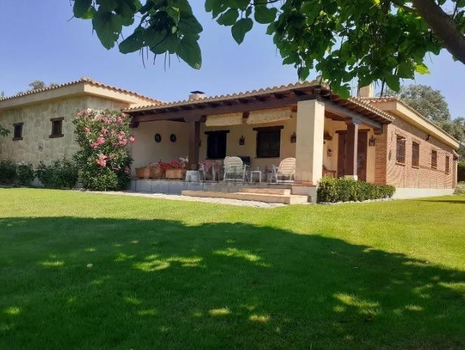 Chalet 3 habitaciones en venta - Castilla y leon - foto 3